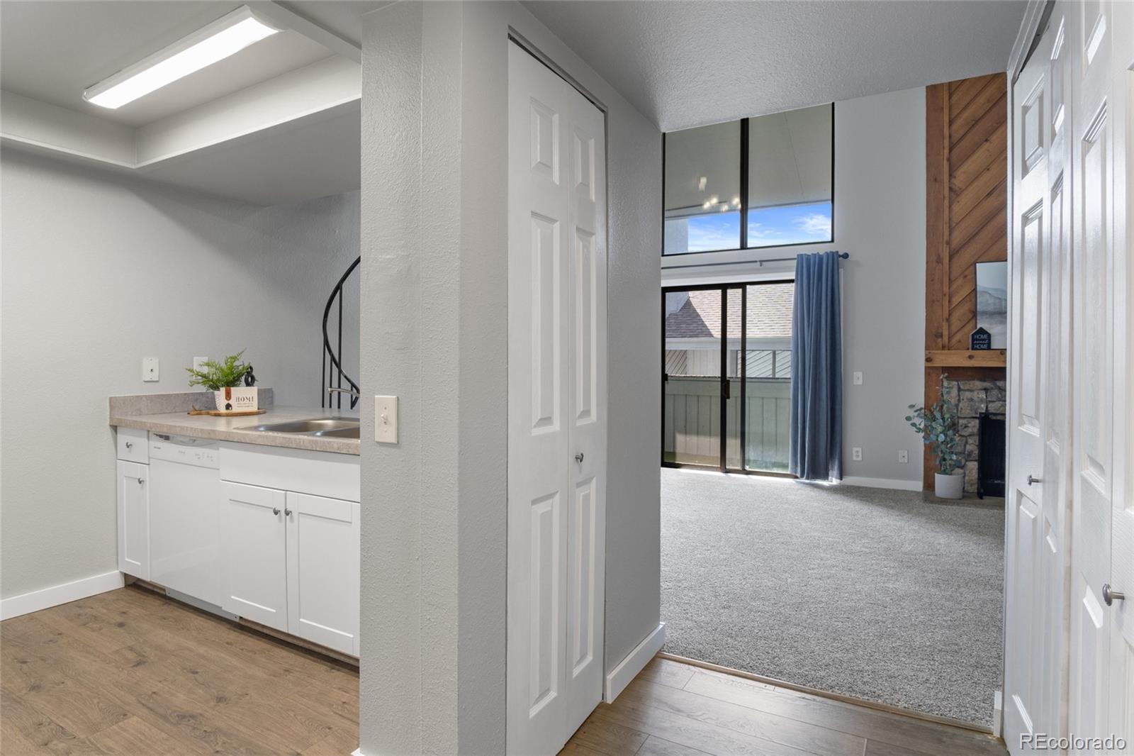 MLS Image #2 for 14046 e stanford circle,aurora, Colorado