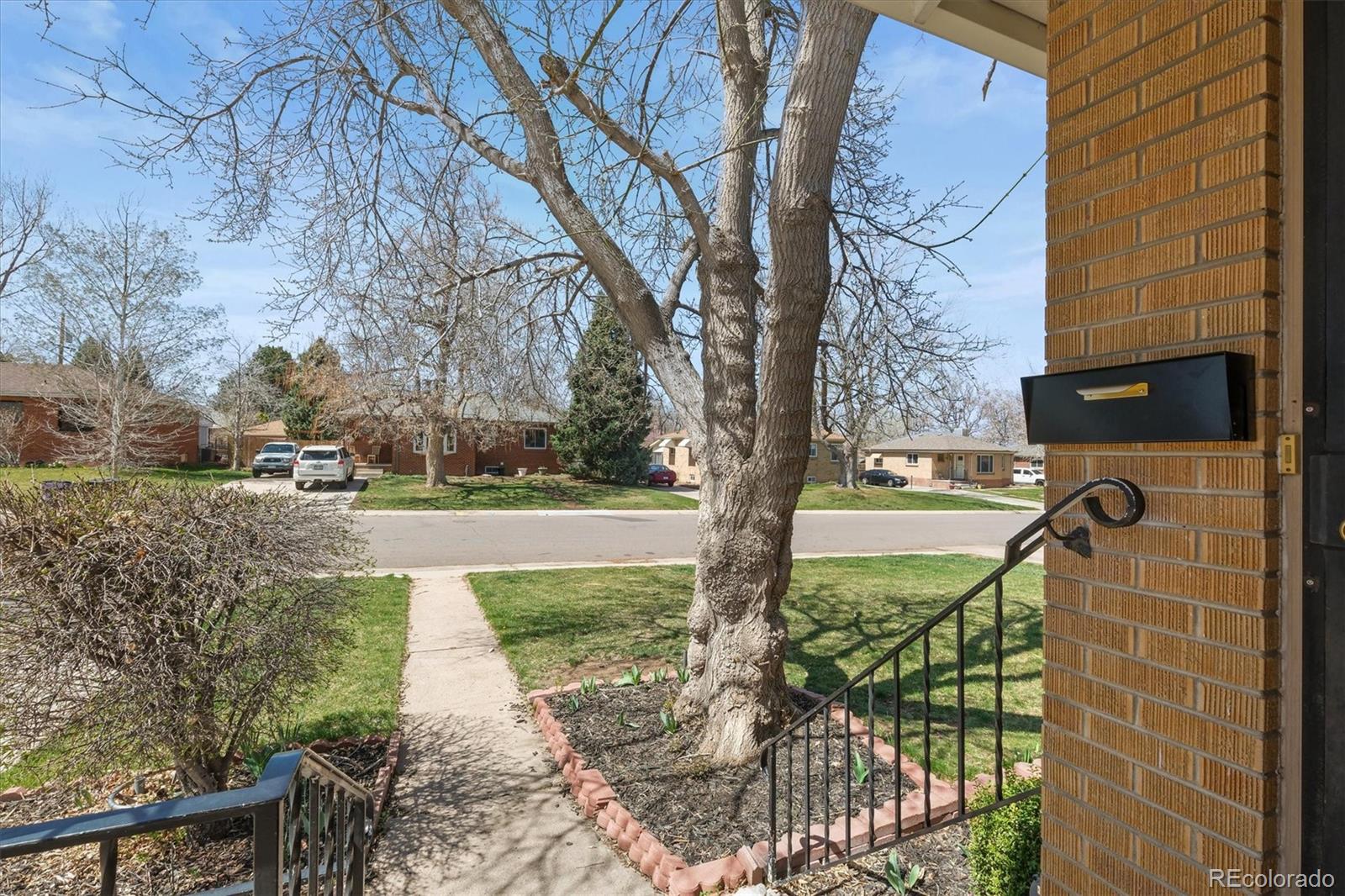 MLS Image #3 for 2562 s xavier street,denver, Colorado