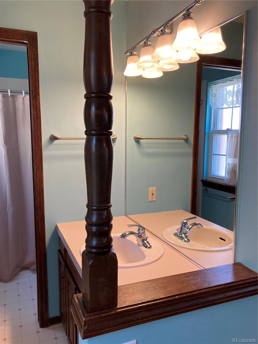 MLS Image #14 for 9050 e cherry creek south drive,denver, Colorado