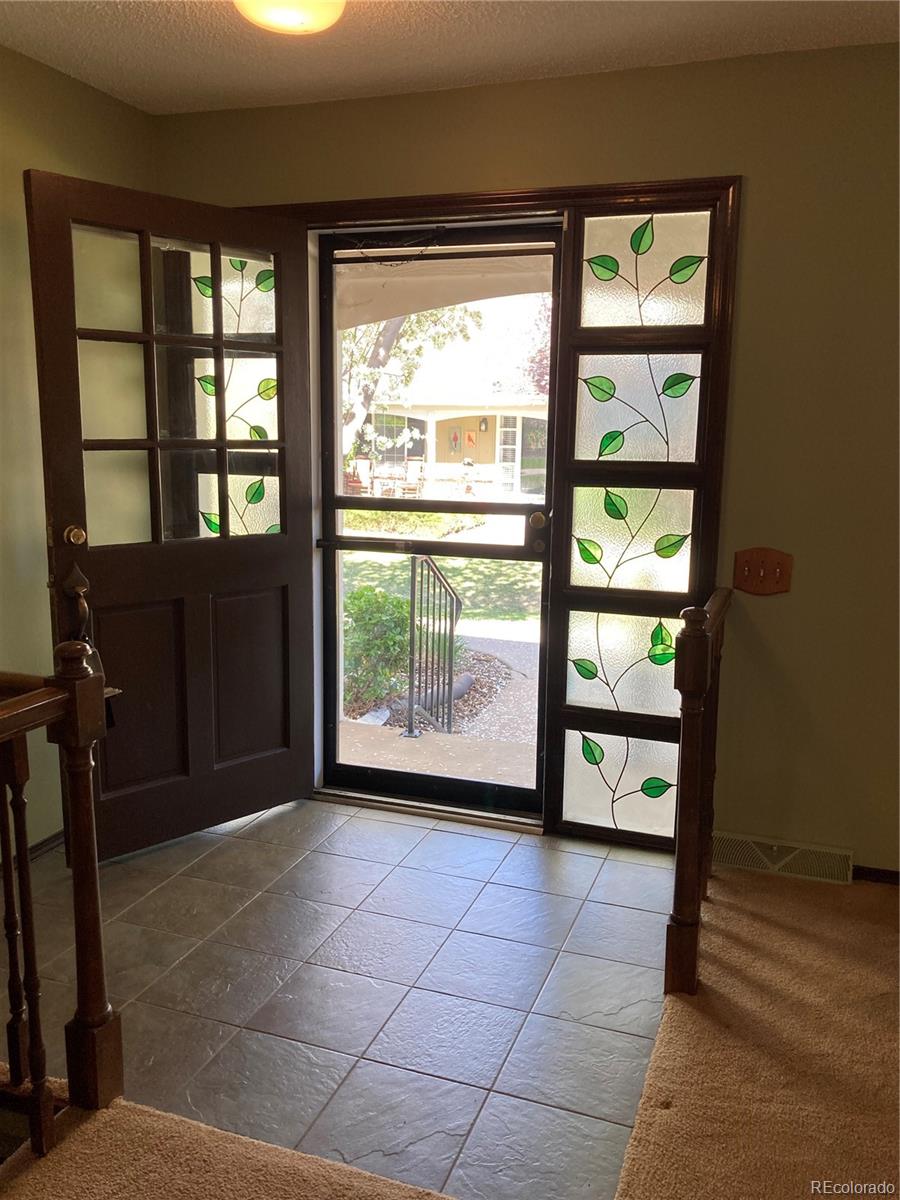 MLS Image #3 for 9050 e cherry creek south drive,denver, Colorado