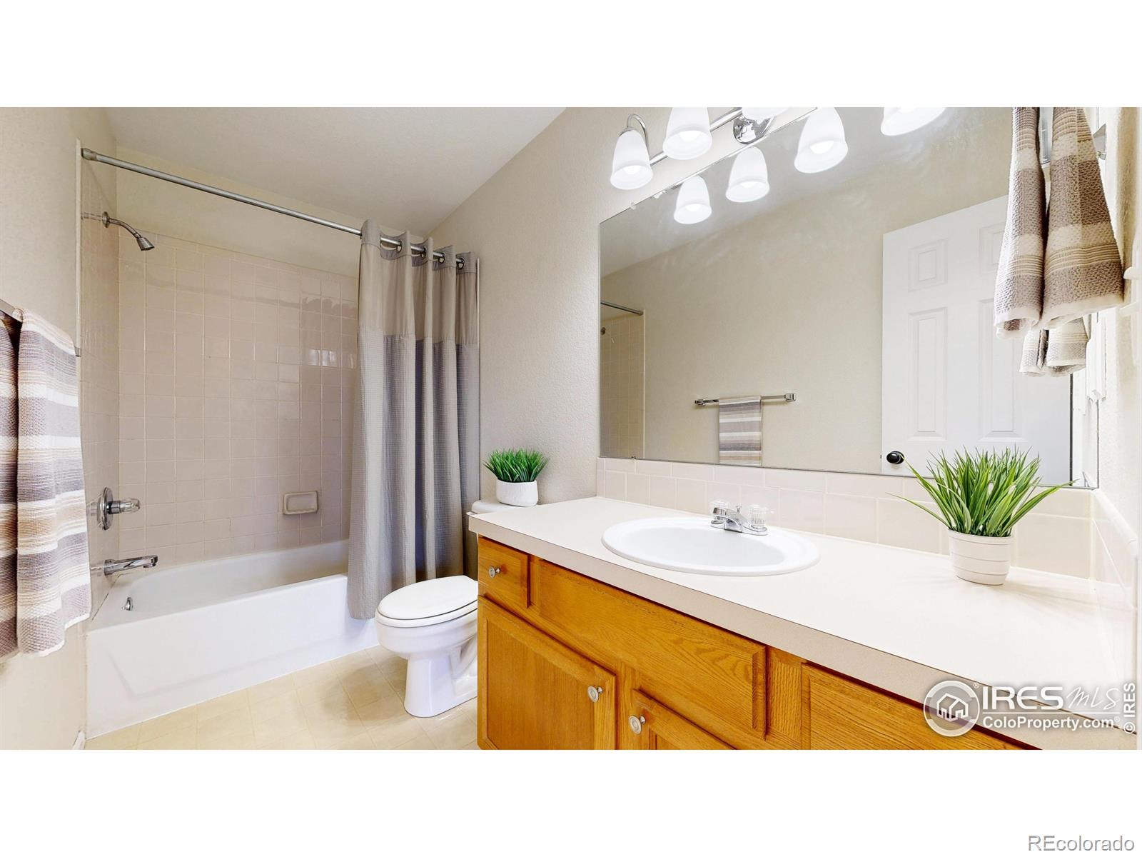MLS Image #23 for 1398  finch street,loveland, Colorado