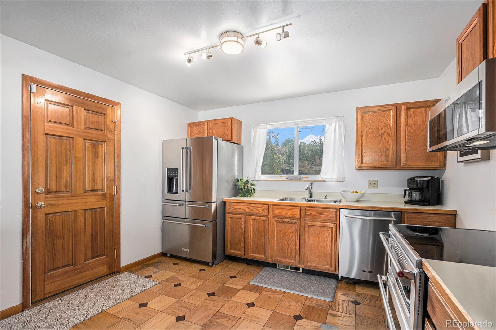 MLS Image #4 for 10983 w exposition place,lakewood, Colorado