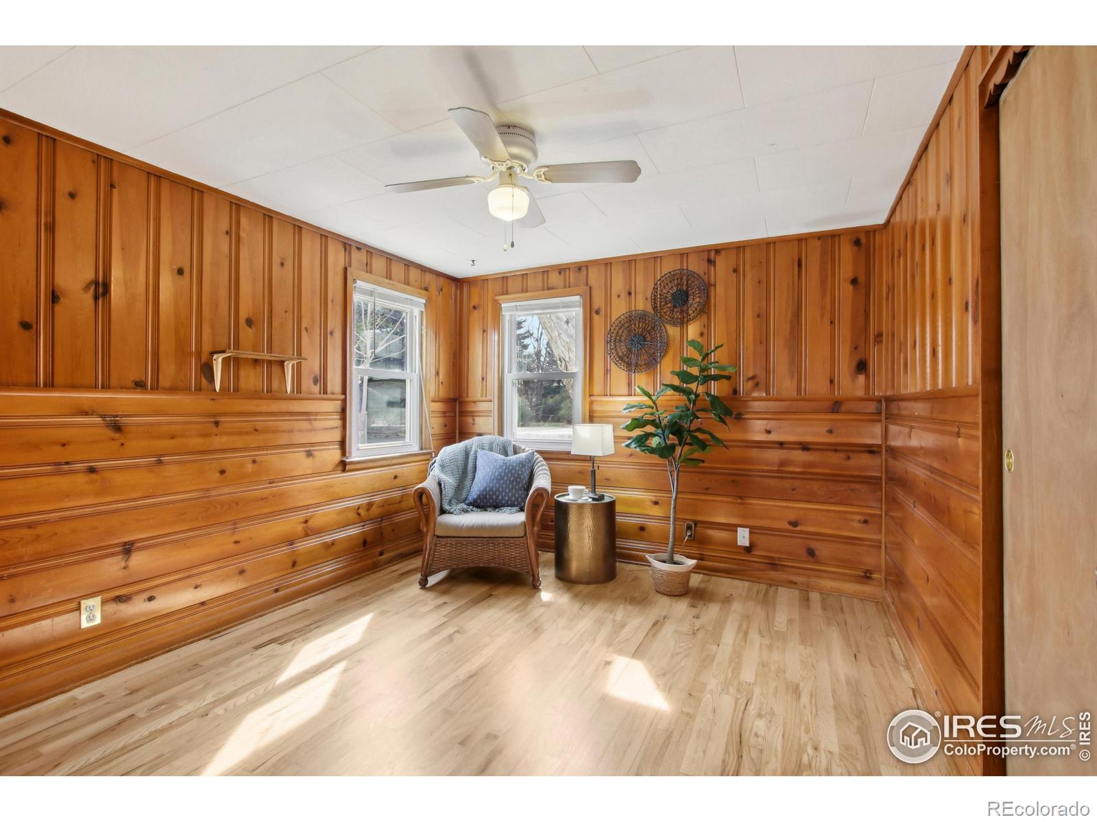 MLS Image #15 for 800 w 10th street,loveland, Colorado