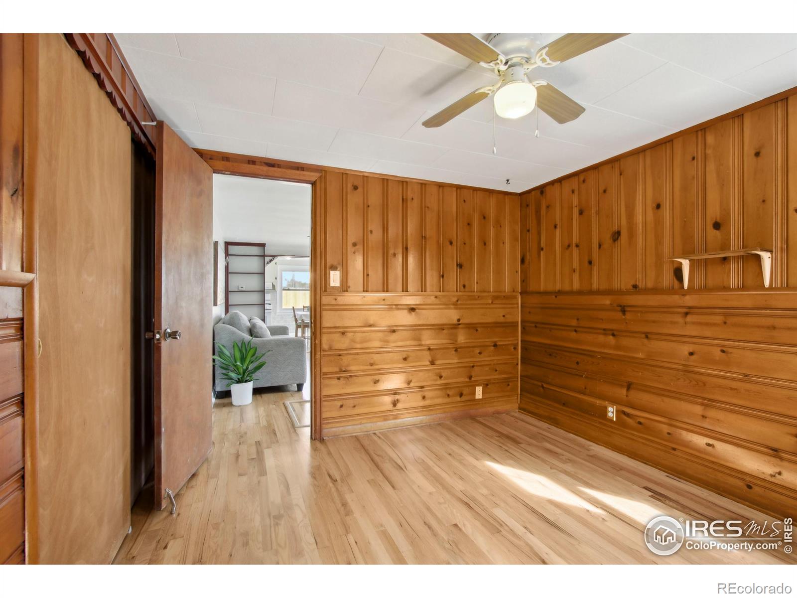 MLS Image #16 for 800 w 10th street,loveland, Colorado