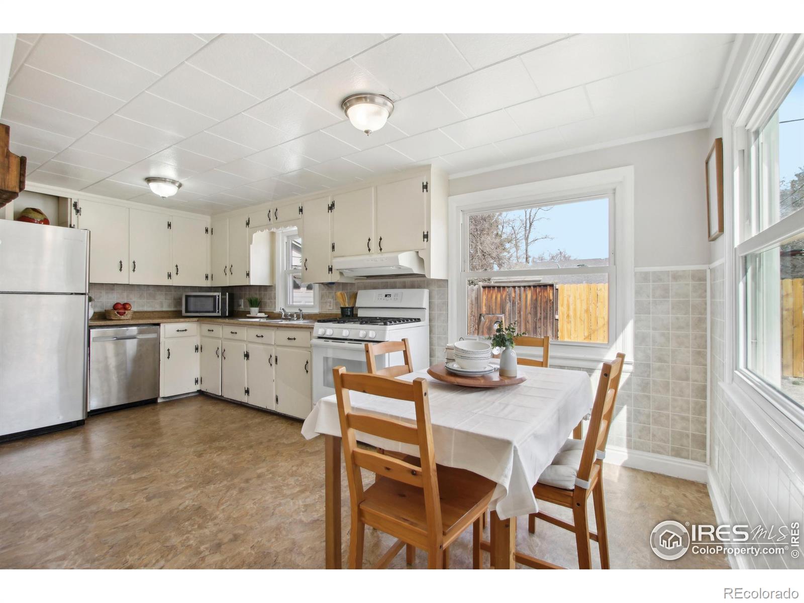 MLS Image #9 for 800 w 10th street,loveland, Colorado