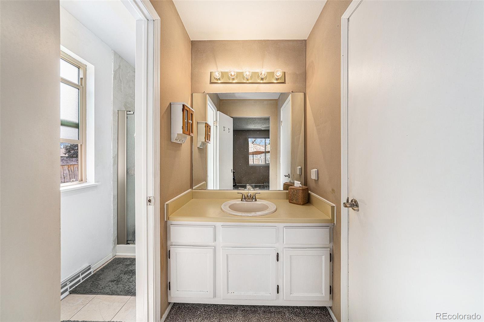 MLS Image #11 for 13036  clayton court,thornton, Colorado