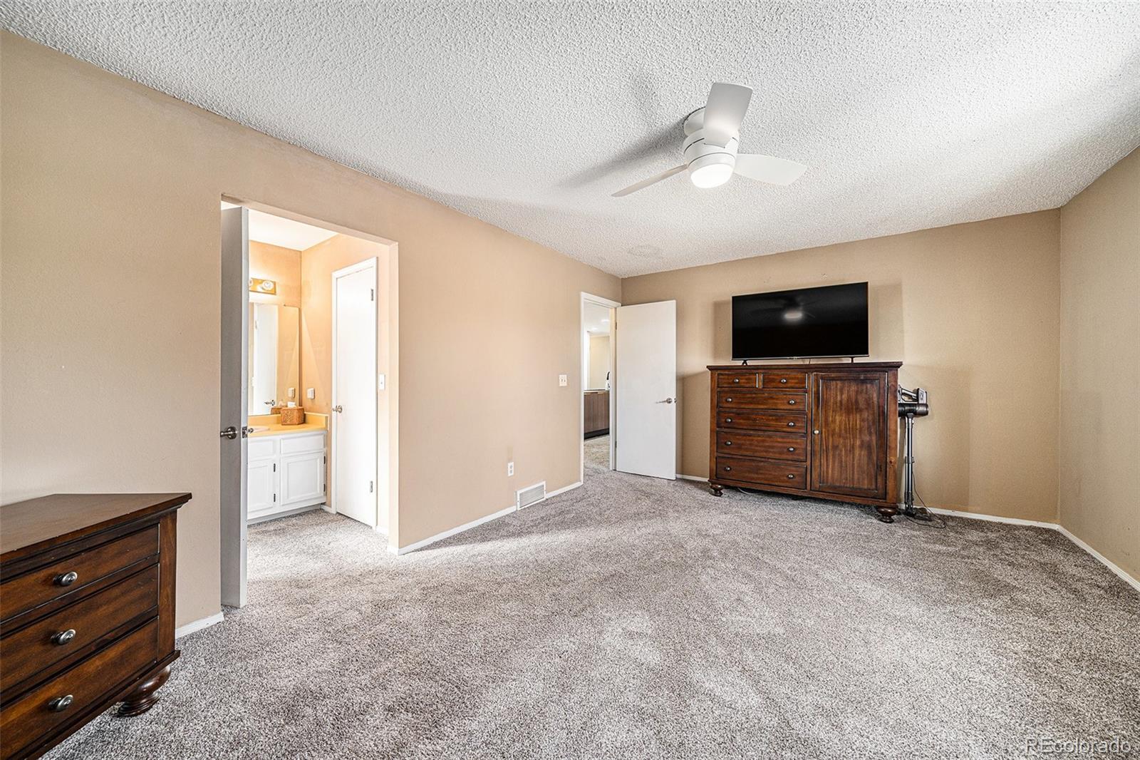 MLS Image #15 for 13036  clayton court,thornton, Colorado