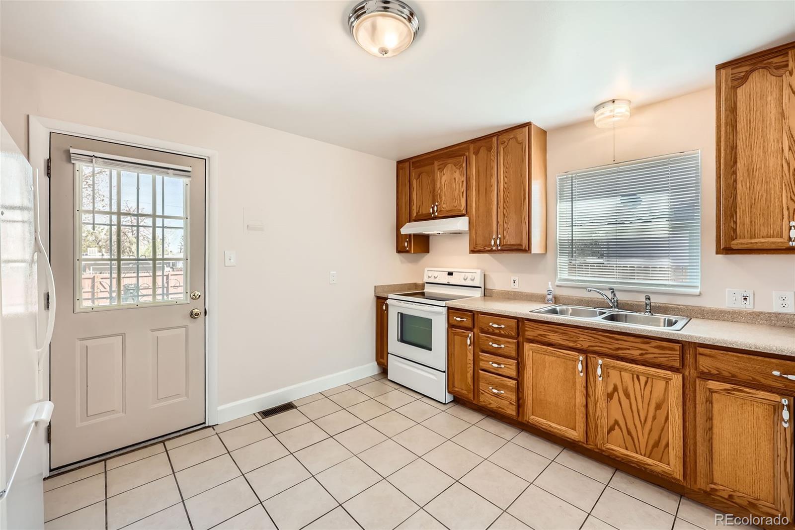 MLS Image #5 for 1480 s osceola street,denver, Colorado