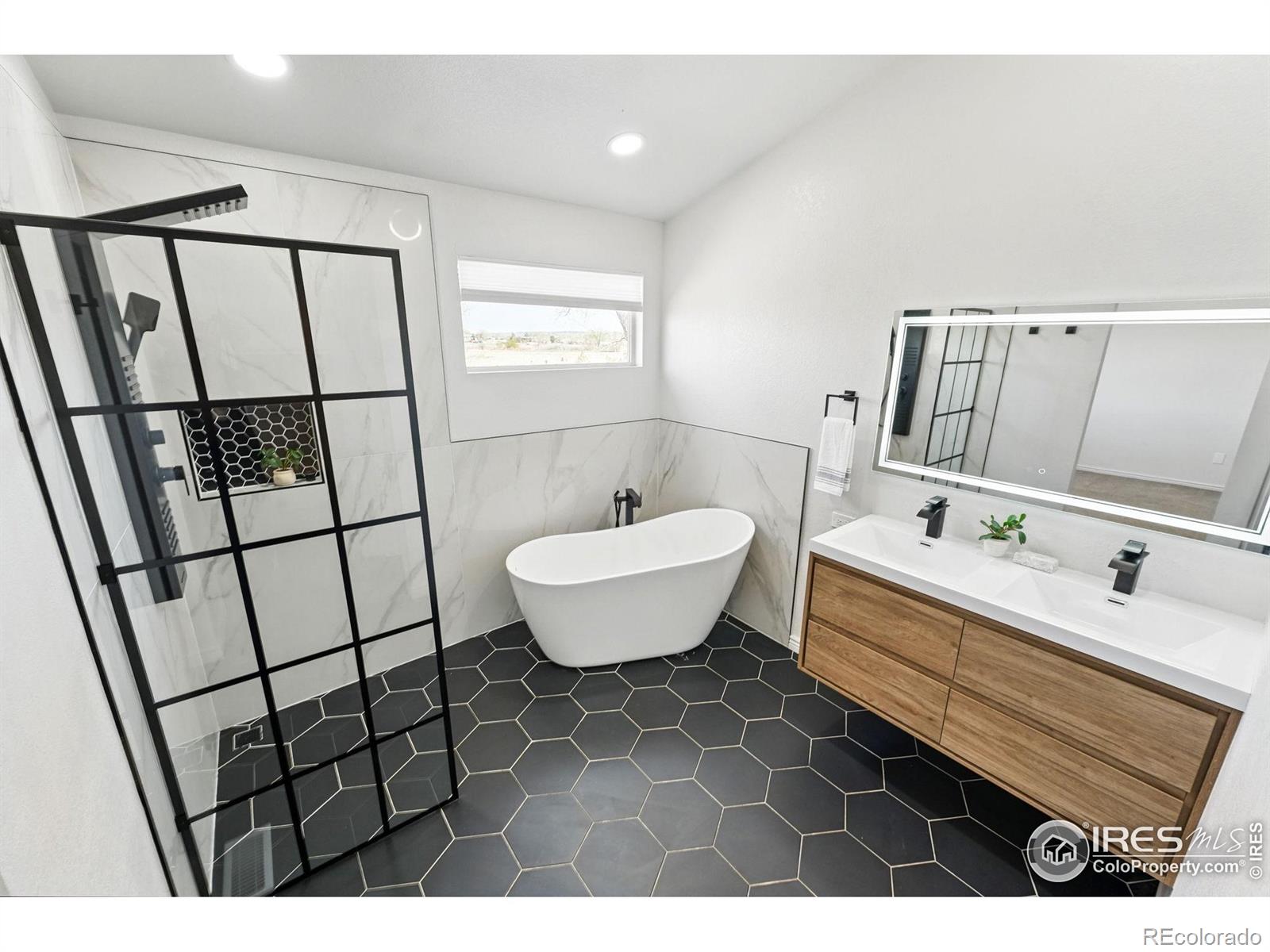 MLS Image #17 for 9215 w 106th avenue,broomfield, Colorado