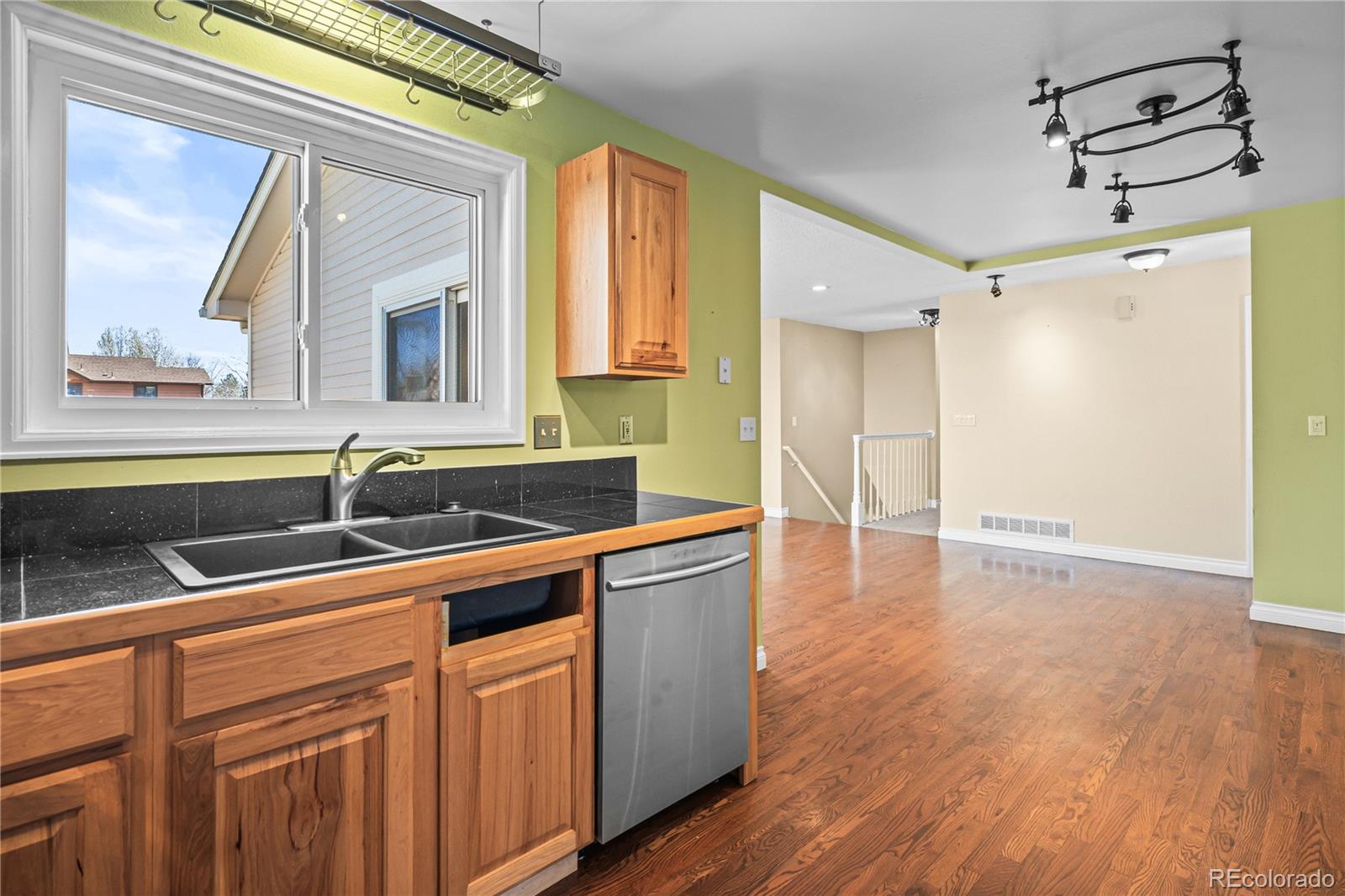 MLS Image #9 for 8900  iris court,broomfield, Colorado