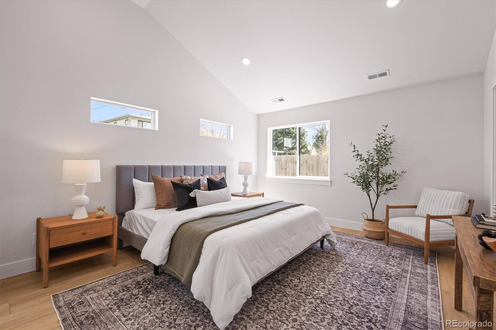 MLS Image #14 for 2950 s adams street,denver, Colorado