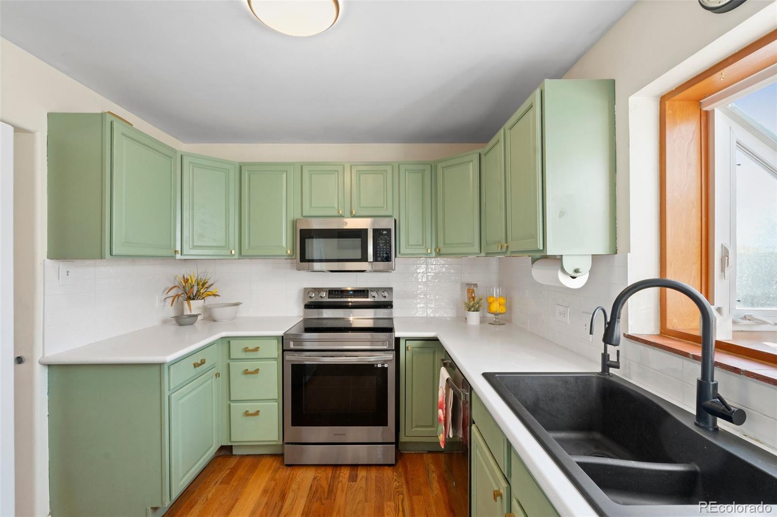 MLS Image #7 for 3075 n elm street,denver, Colorado