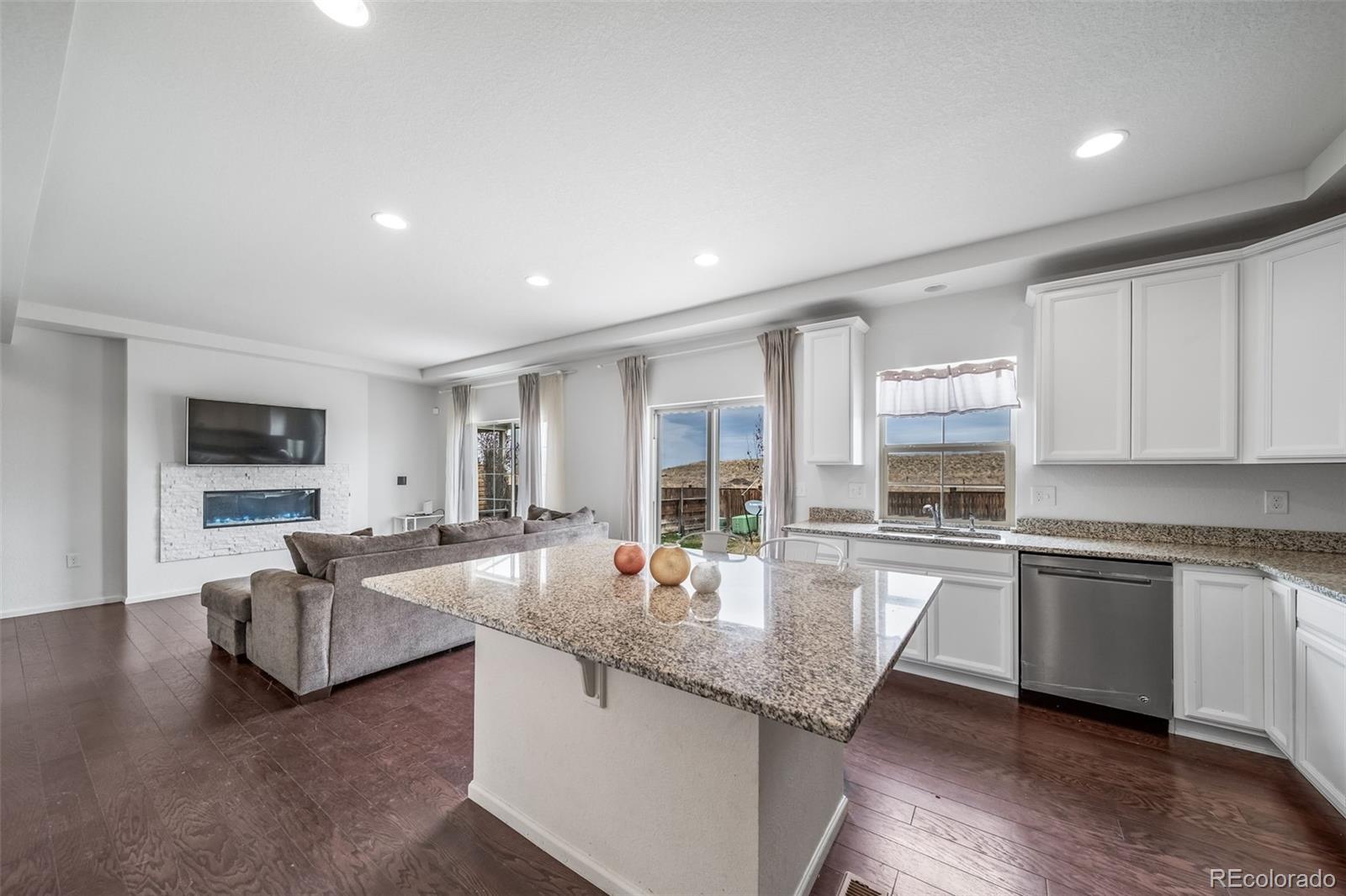 MLS Image #9 for 18039 e 108th place,commerce city, Colorado