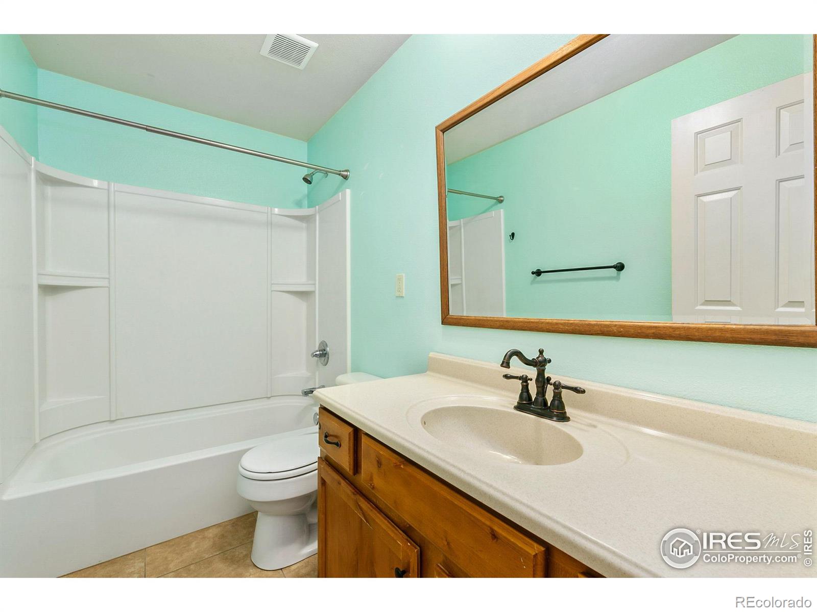 MLS Image #14 for 8205  hallett court,fort collins, Colorado