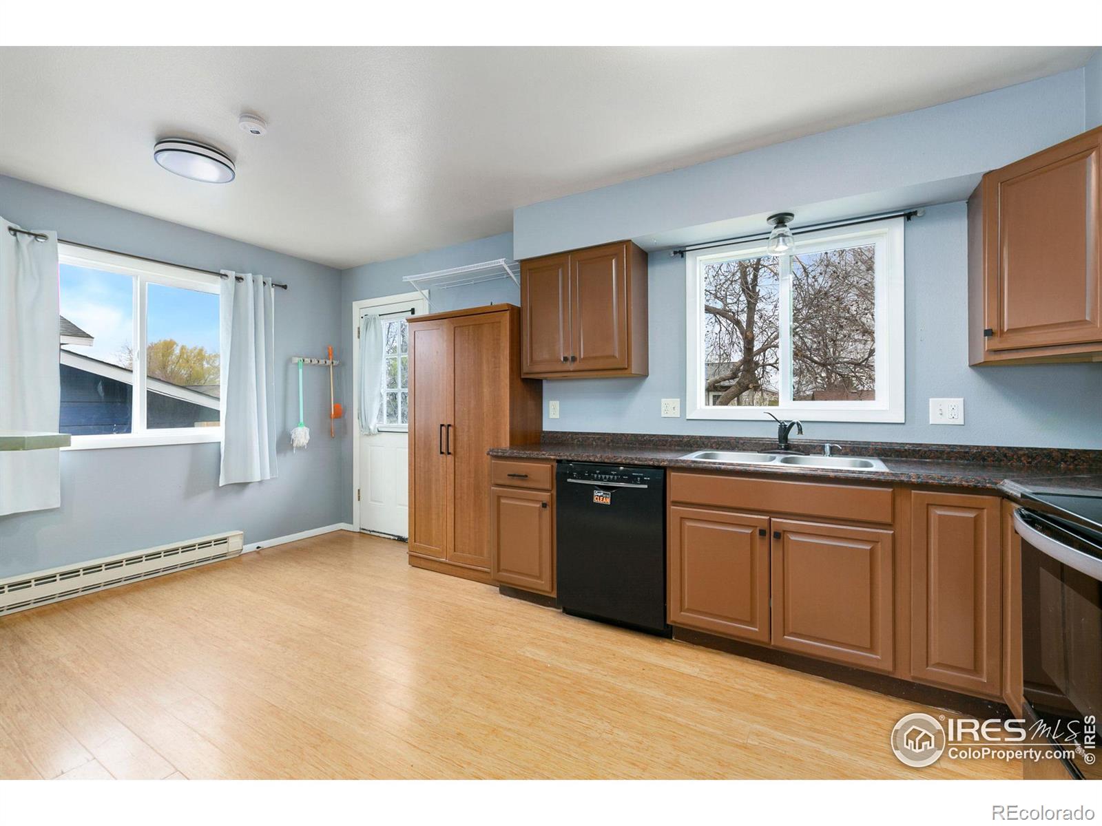 MLS Image #6 for 8205  hallett court,fort collins, Colorado