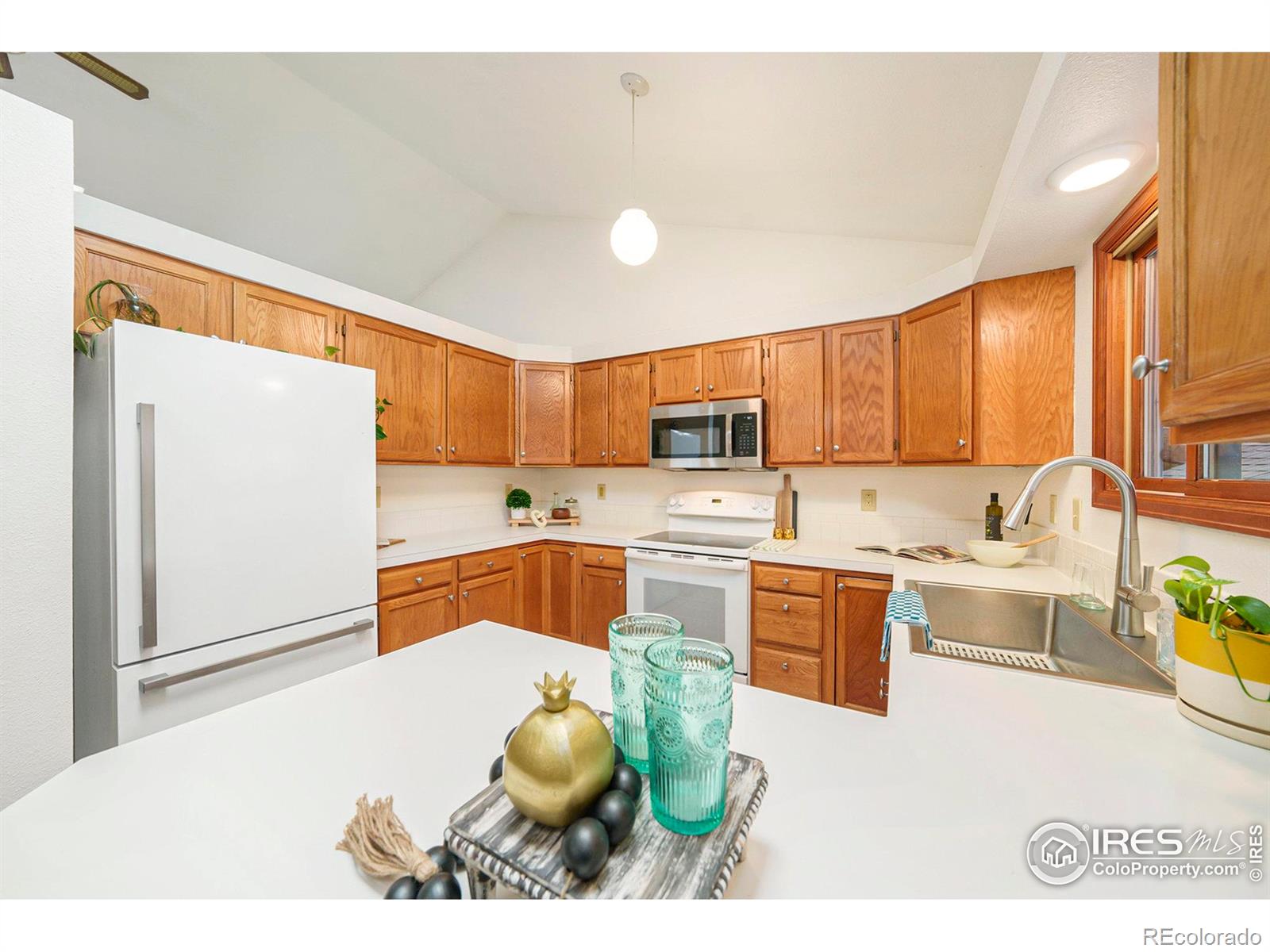 MLS Image #6 for 1731  sumner street,longmont, Colorado