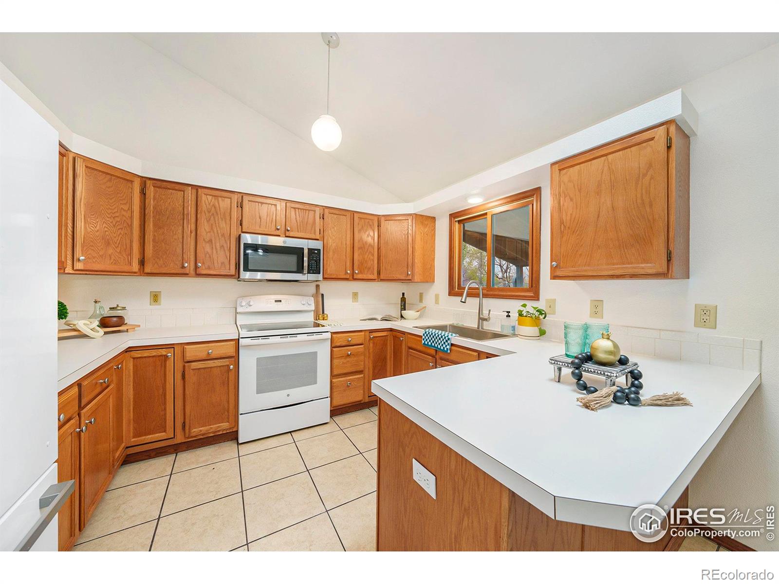 MLS Image #7 for 1731  sumner street,longmont, Colorado