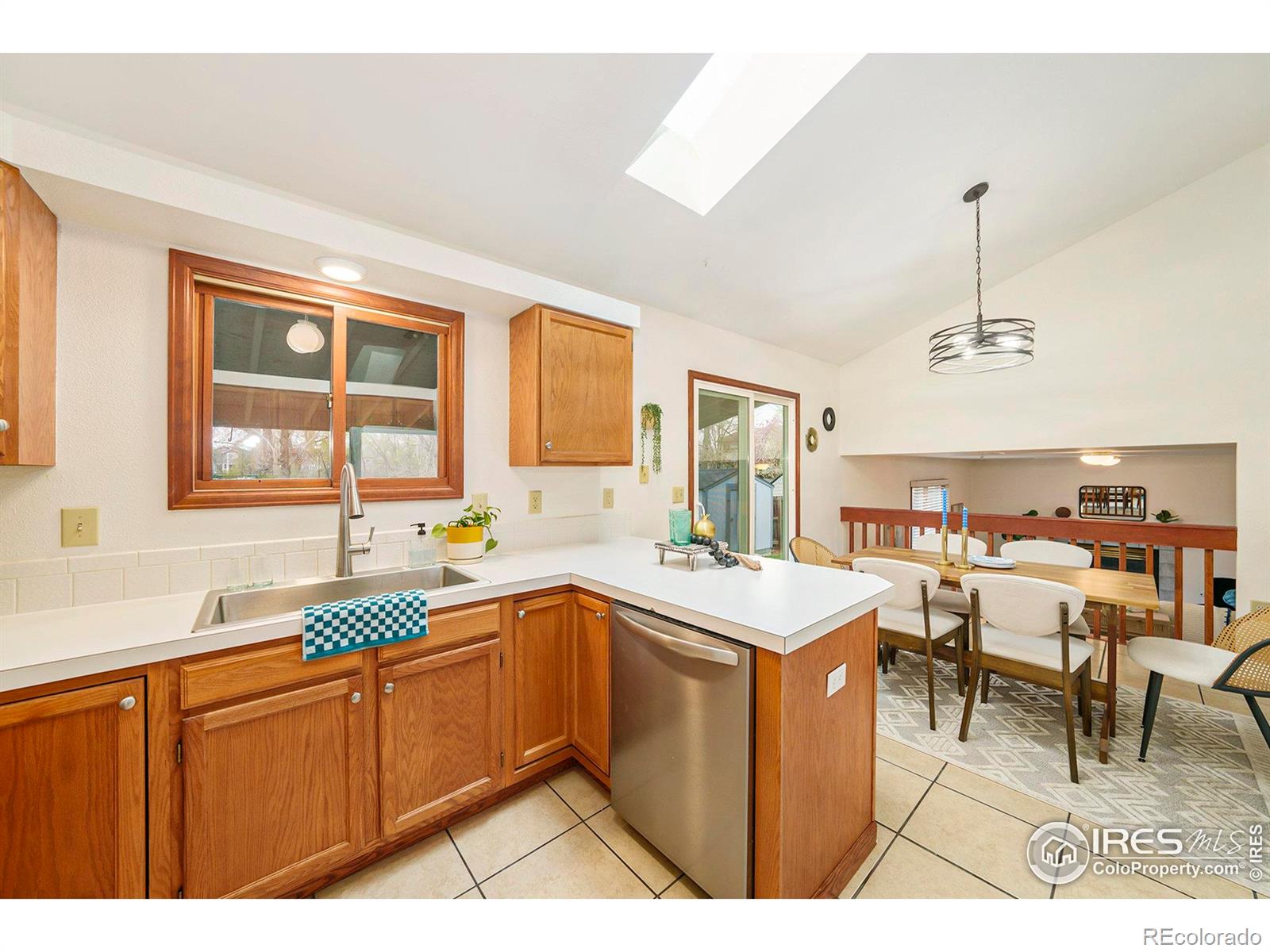 MLS Image #8 for 1731  sumner street,longmont, Colorado