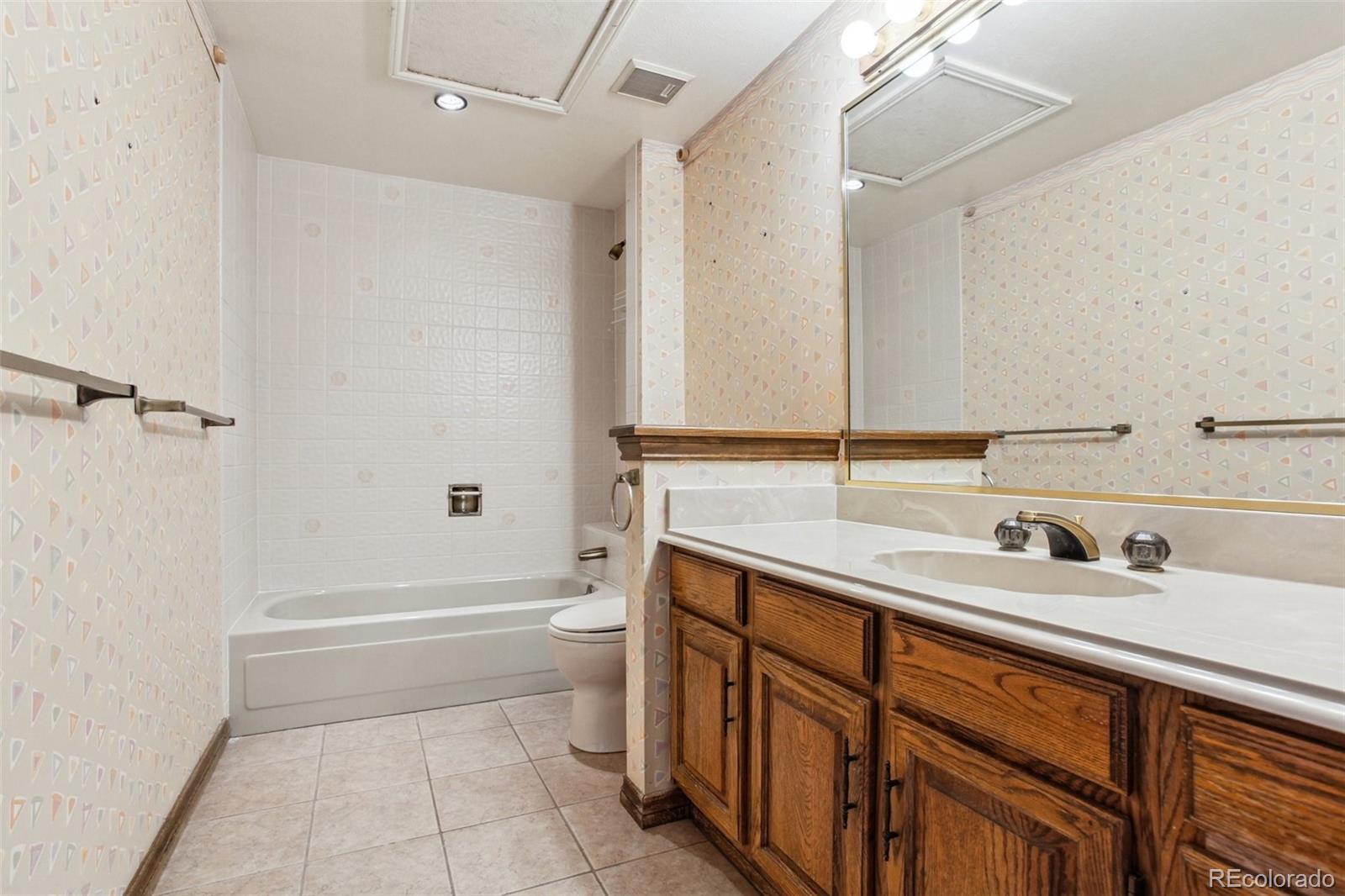 MLS Image #26 for 5797 s laredo court,centennial, Colorado