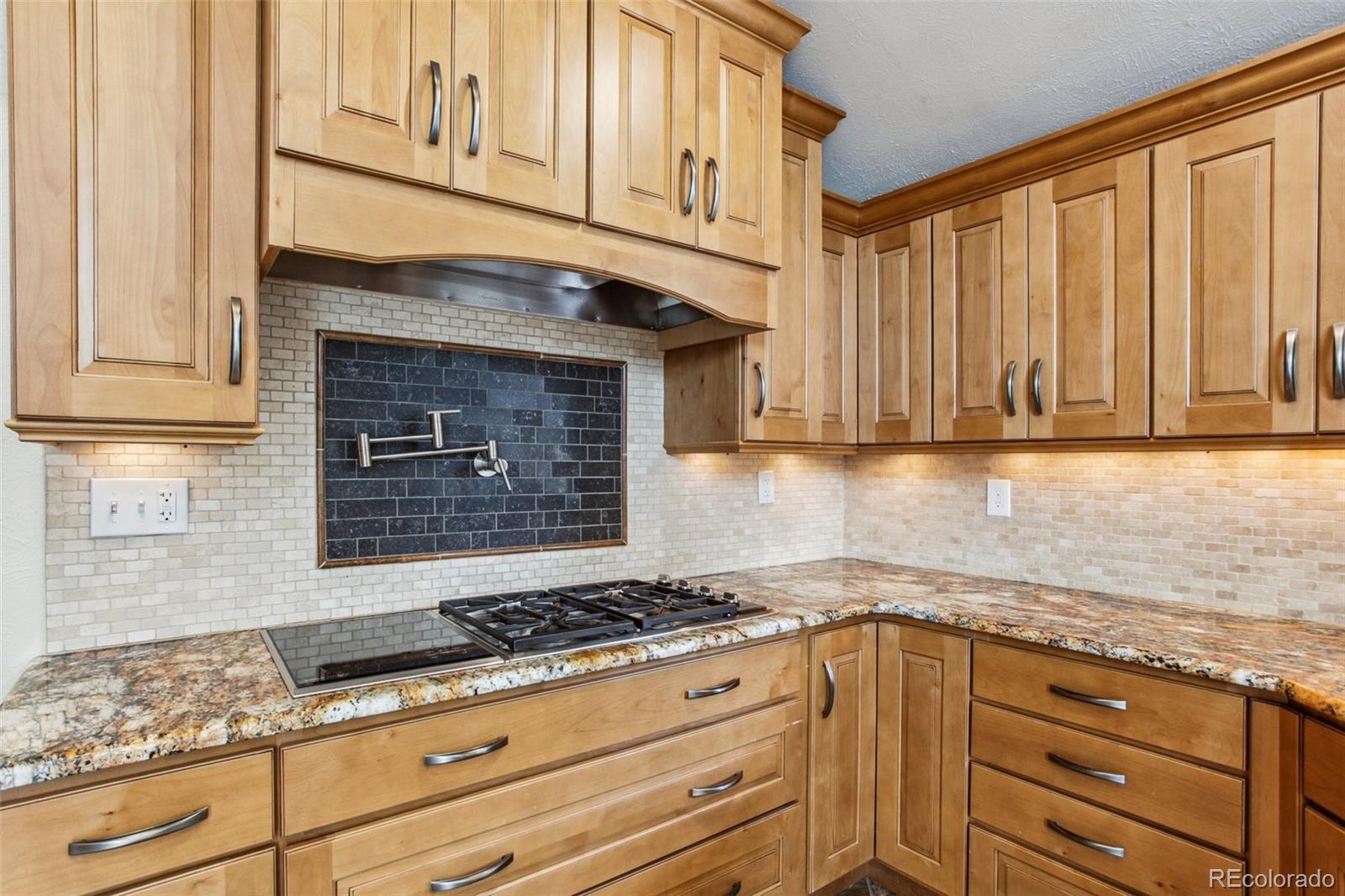 MLS Image #9 for 5797 s laredo court,centennial, Colorado