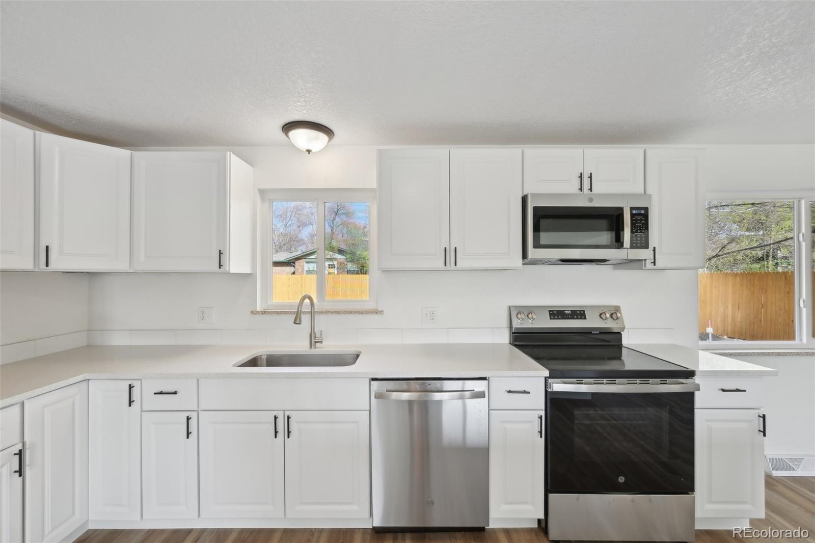 MLS Image #2 for 1524  twin sisters drive,longmont, Colorado