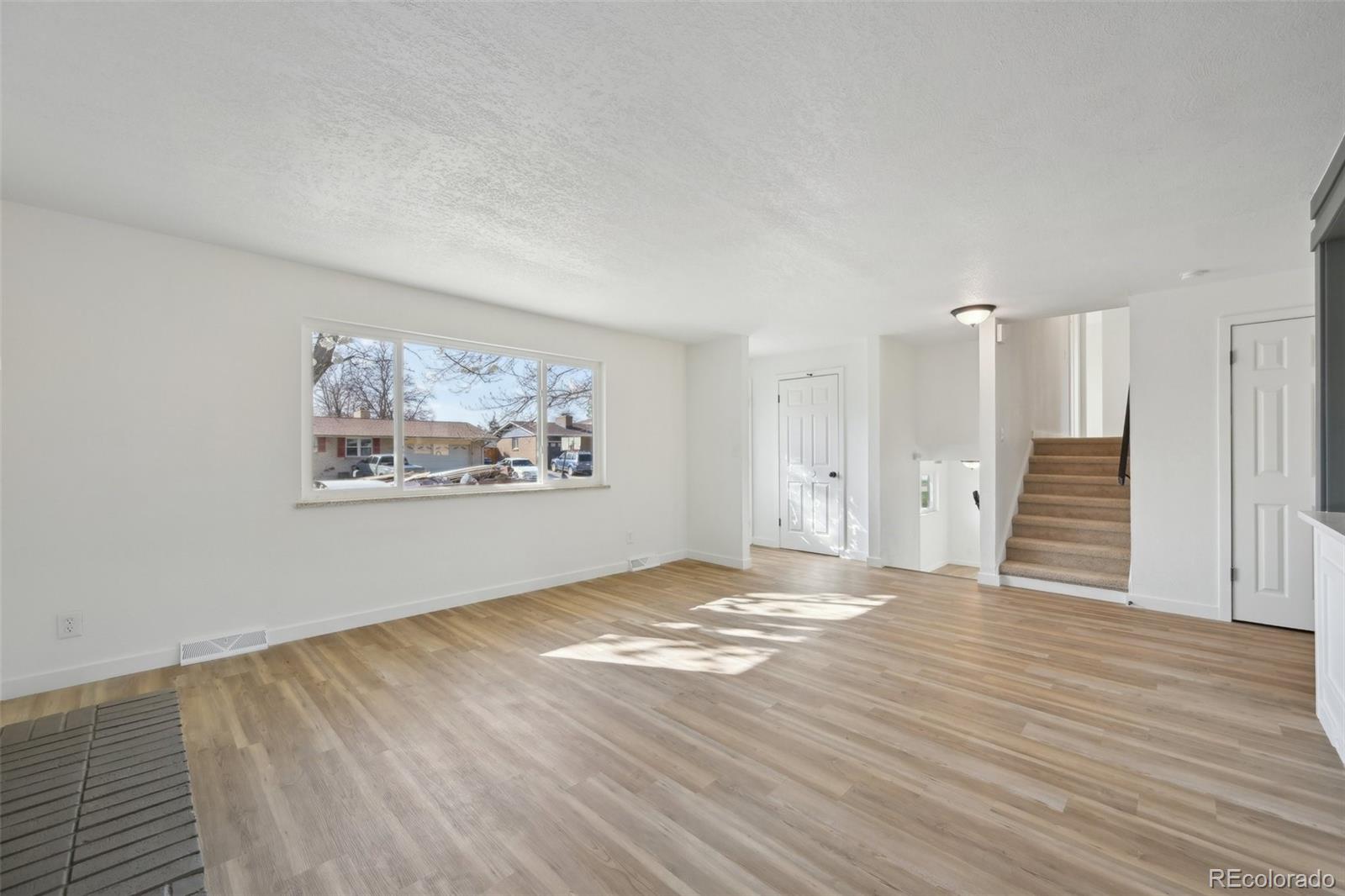 MLS Image #7 for 1524  twin sisters drive,longmont, Colorado
