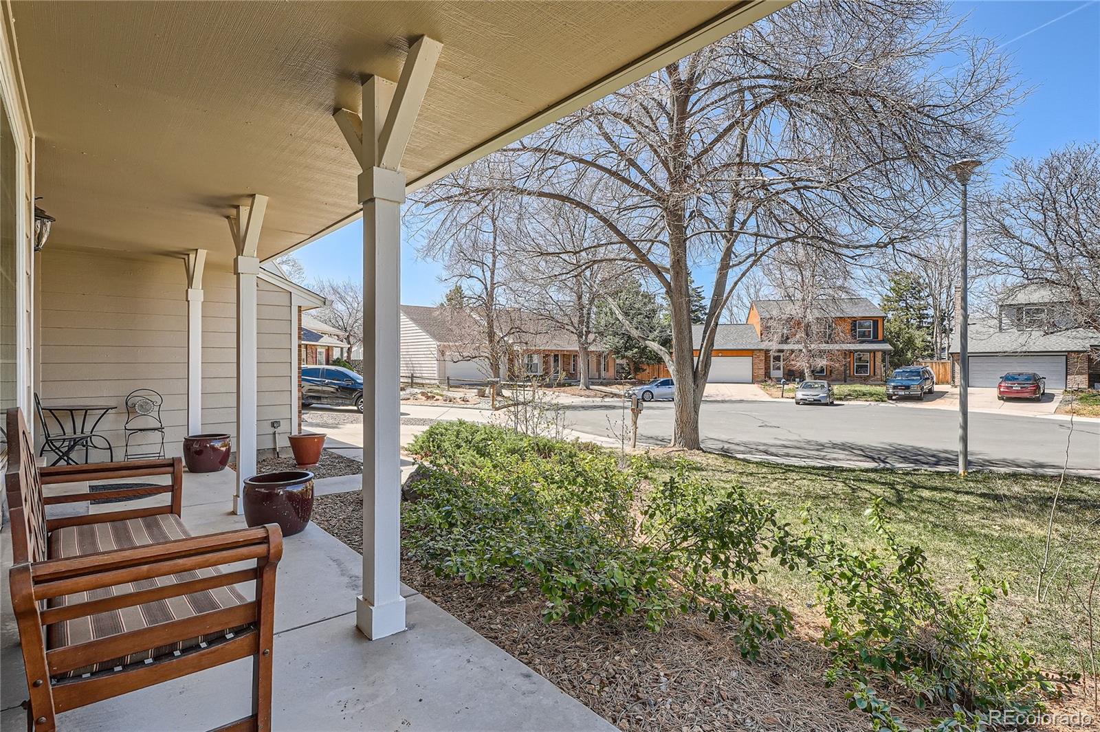 MLS Image #3 for 1376 s laredo court,aurora, Colorado