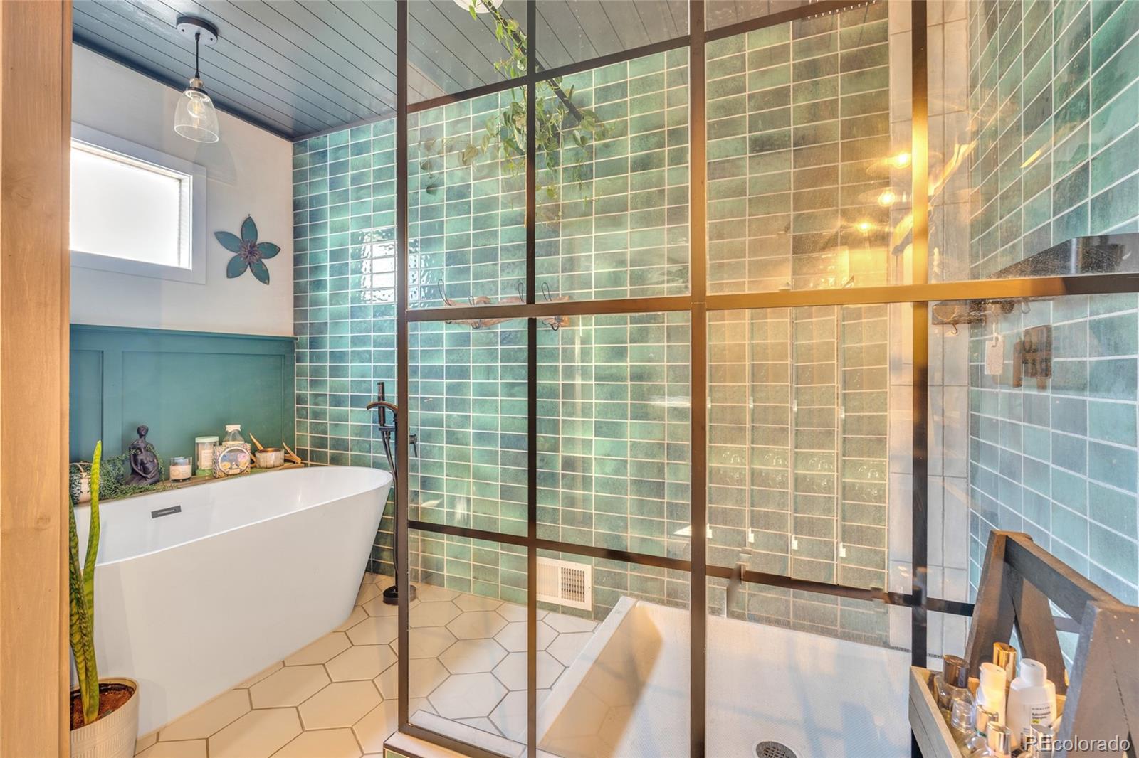 MLS Image #18 for 3270 s galapago street,englewood, Colorado
