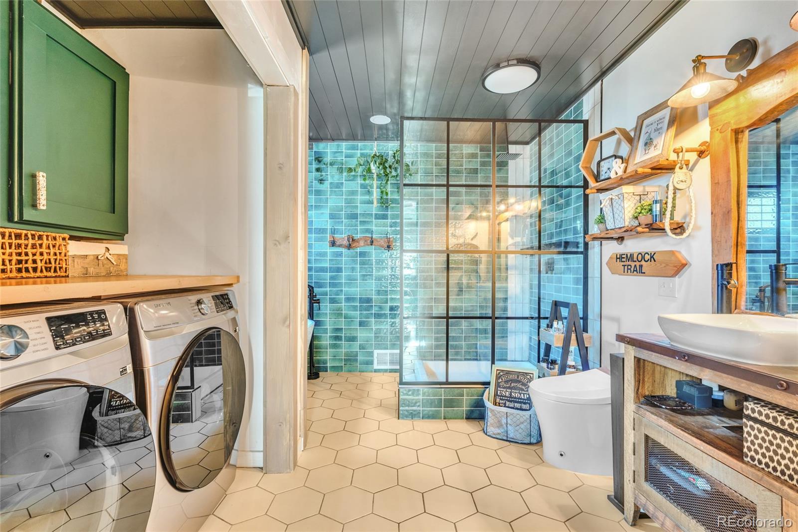 MLS Image #19 for 3270 s galapago street,englewood, Colorado