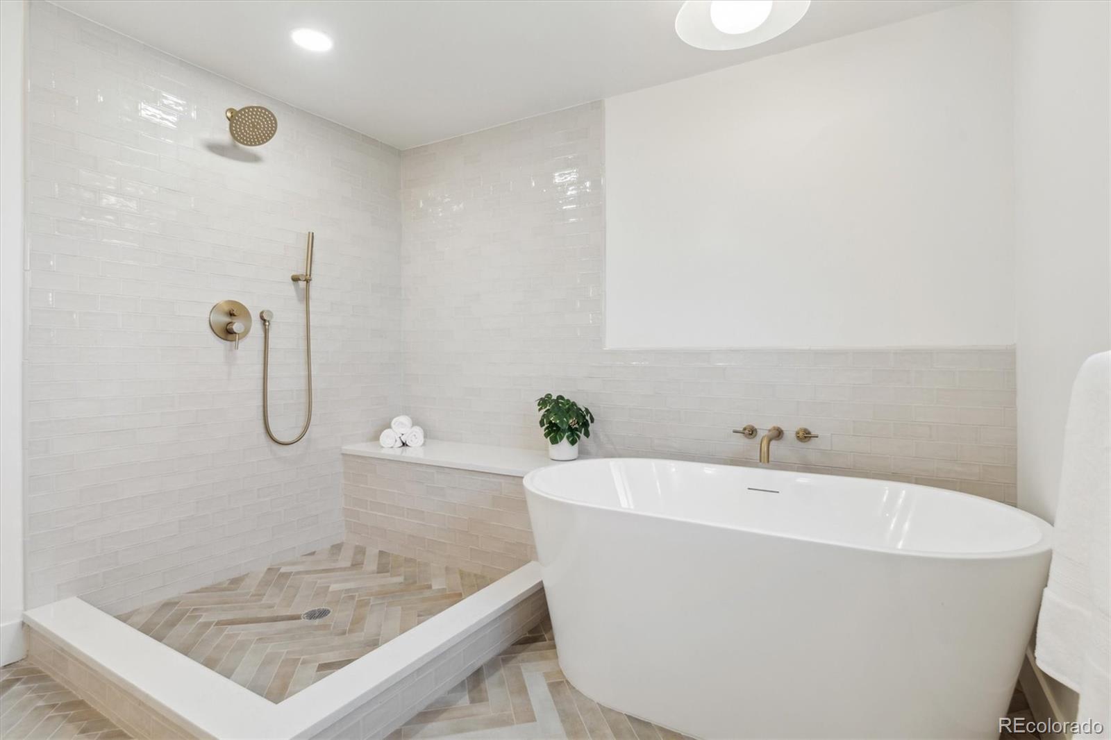 MLS Image #16 for 5467 w hinsdale place,littleton, Colorado