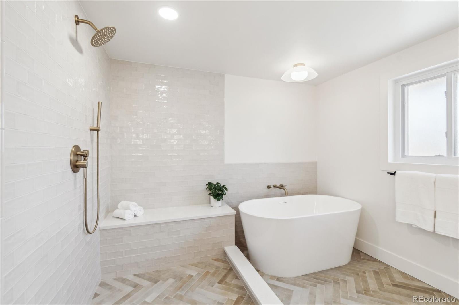 MLS Image #17 for 5467 w hinsdale place,littleton, Colorado