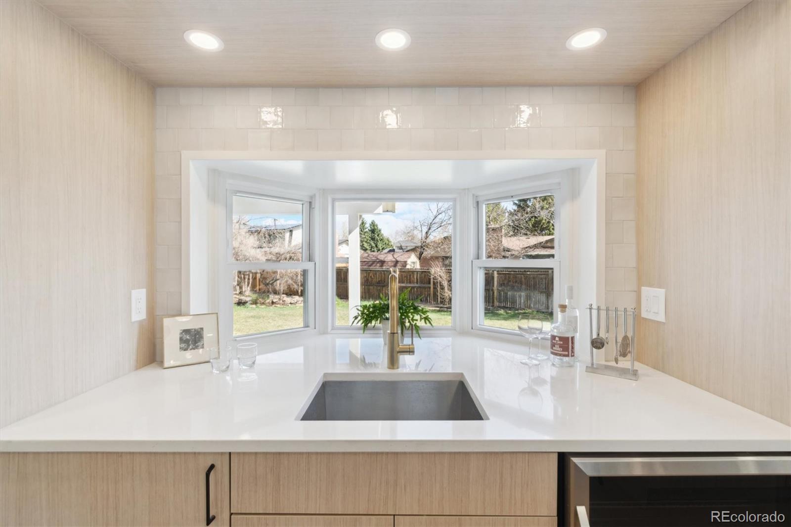 MLS Image #6 for 5467 w hinsdale place,littleton, Colorado