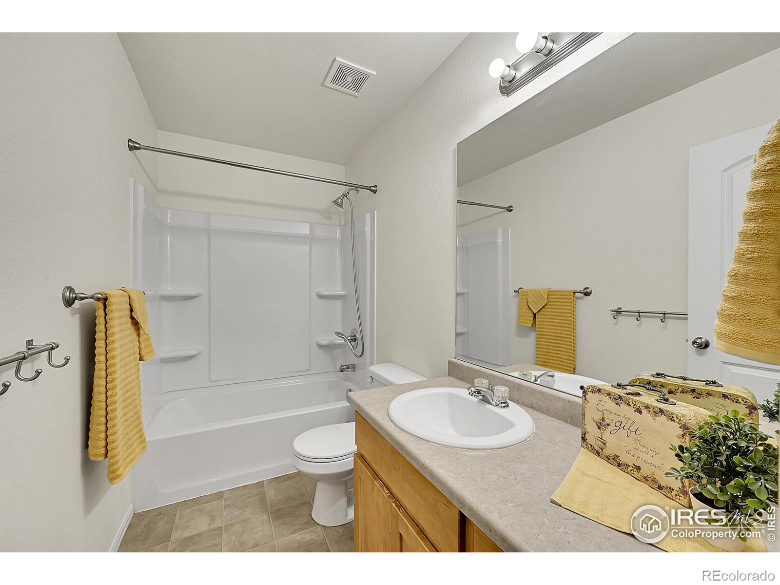 MLS Image #13 for 7508  23rd st rd,greeley, Colorado