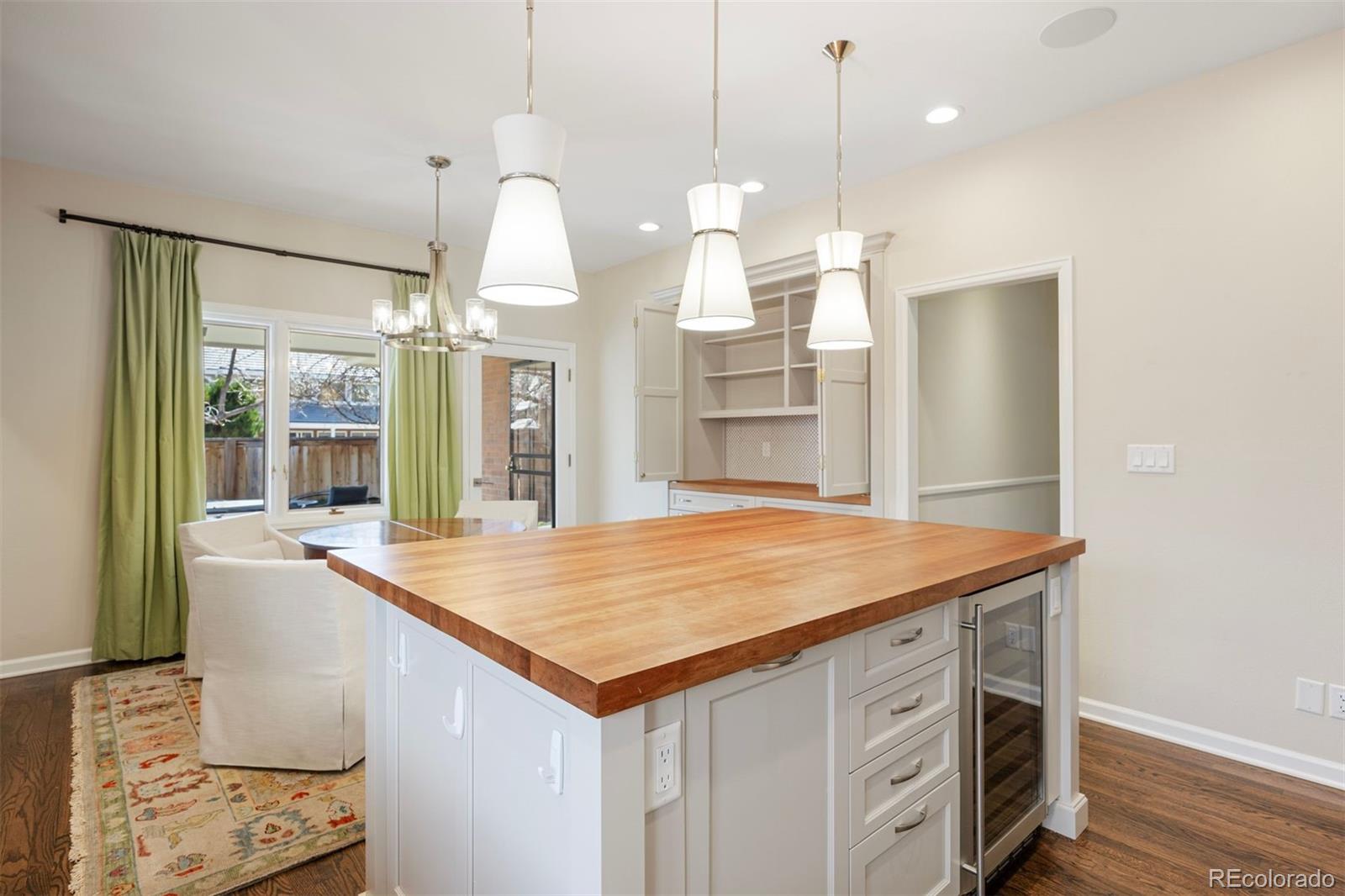 MLS Image #11 for 2552 e alameda avenue,denver, Colorado