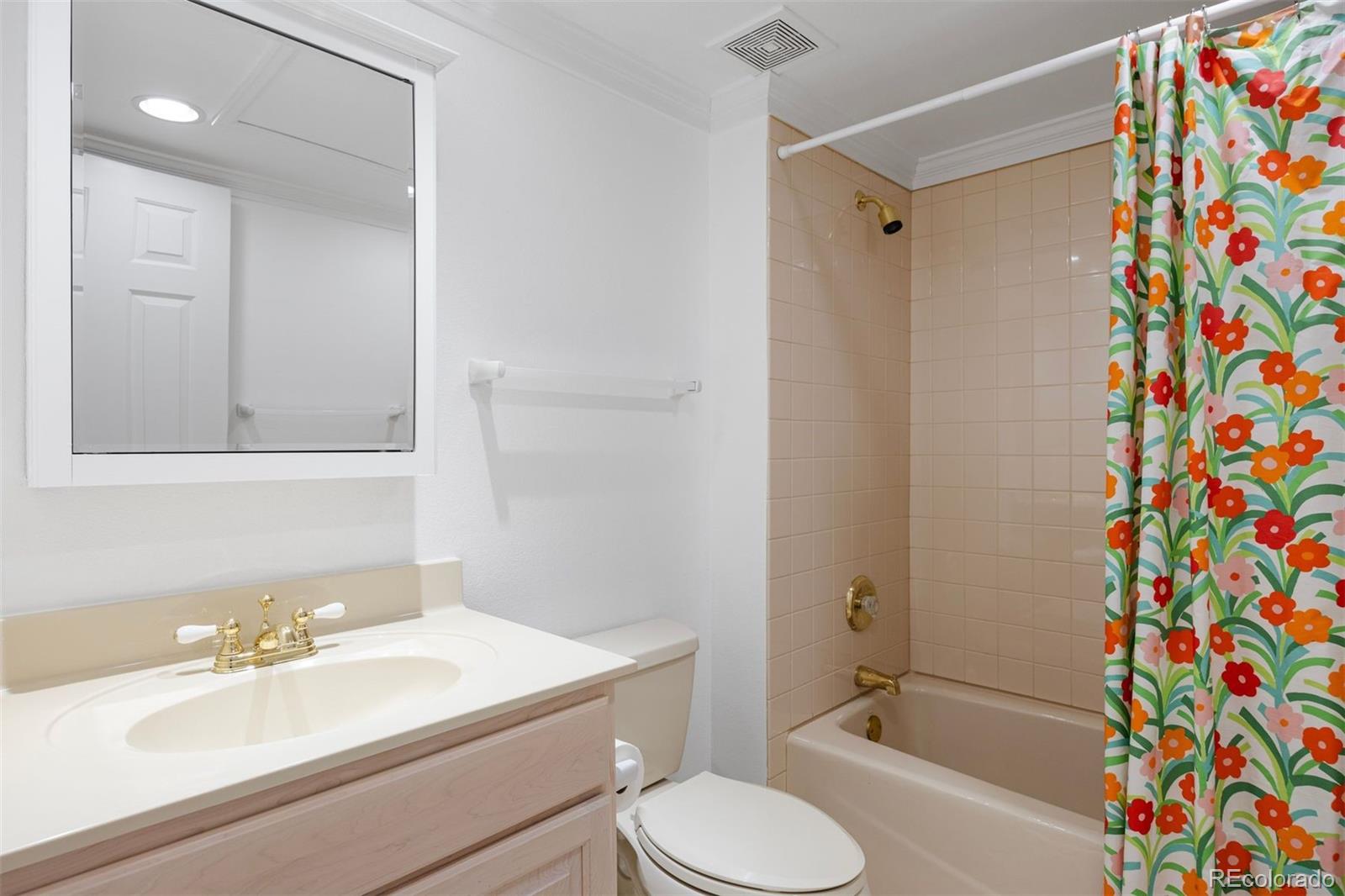 MLS Image #33 for 2552 e alameda avenue,denver, Colorado