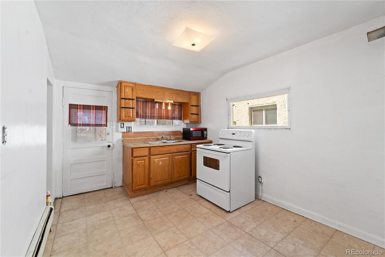 MLS Image #5 for 127 w 6th street,florence, Colorado