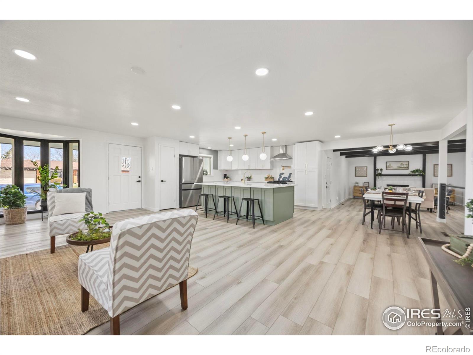 MLS Image #5 for 1643  vivian street,longmont, Colorado