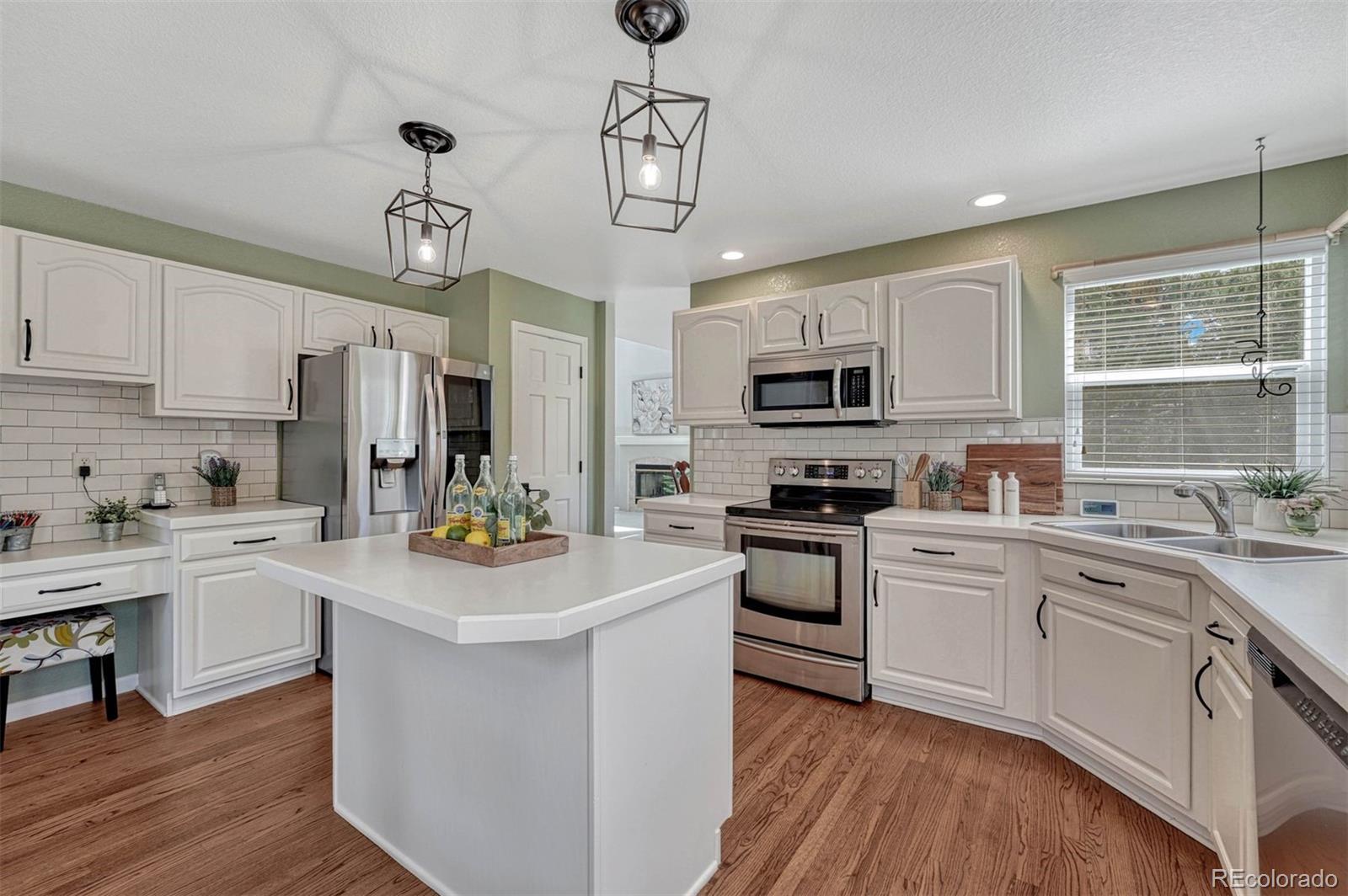 MLS Image #3 for 16361  parkside drive,parker, Colorado