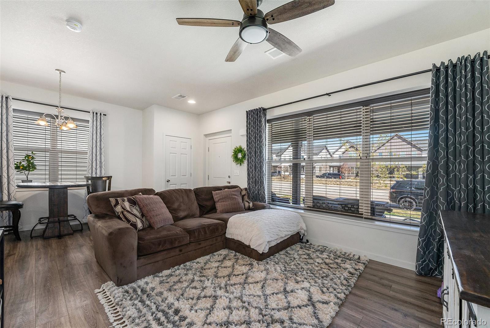 MLS Image #6 for 5251  central park boulevard,denver, Colorado