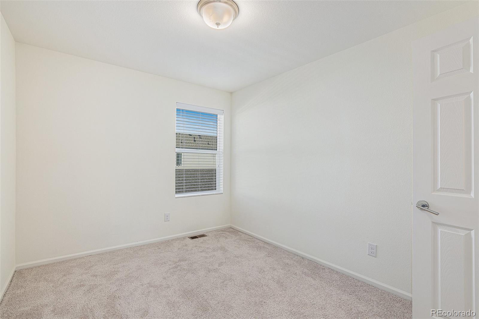 MLS Image #17 for 16031 e warner place,denver, Colorado