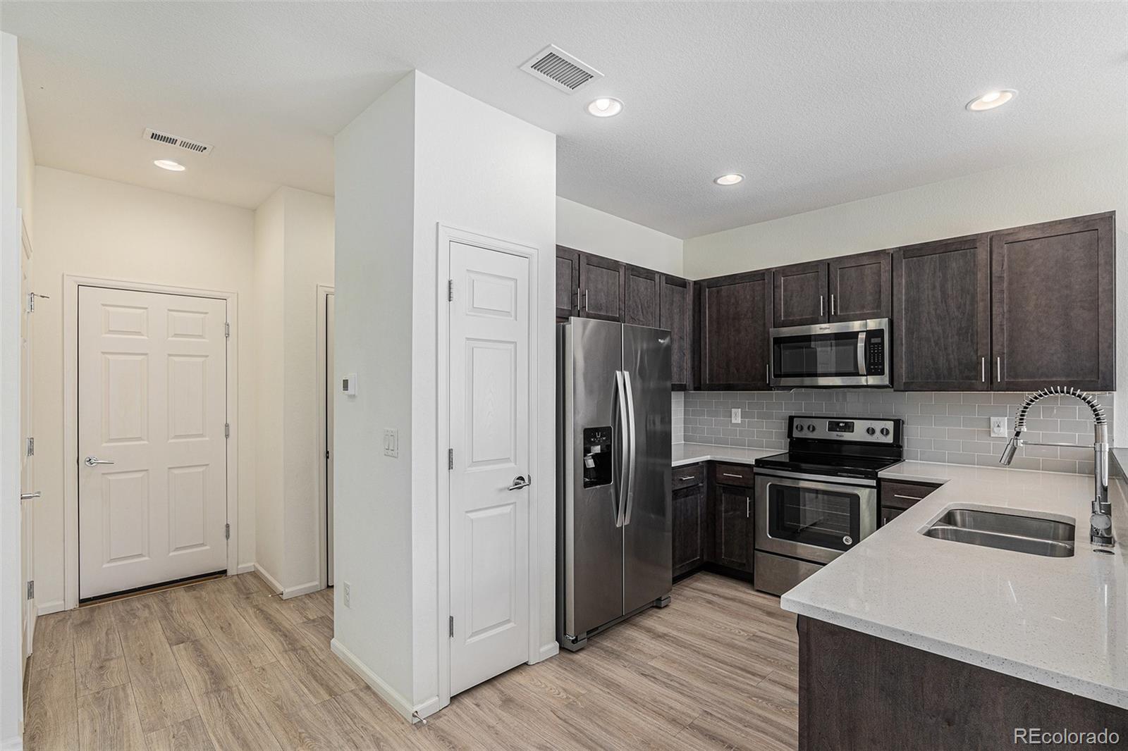 MLS Image #5 for 16031 e warner place,denver, Colorado