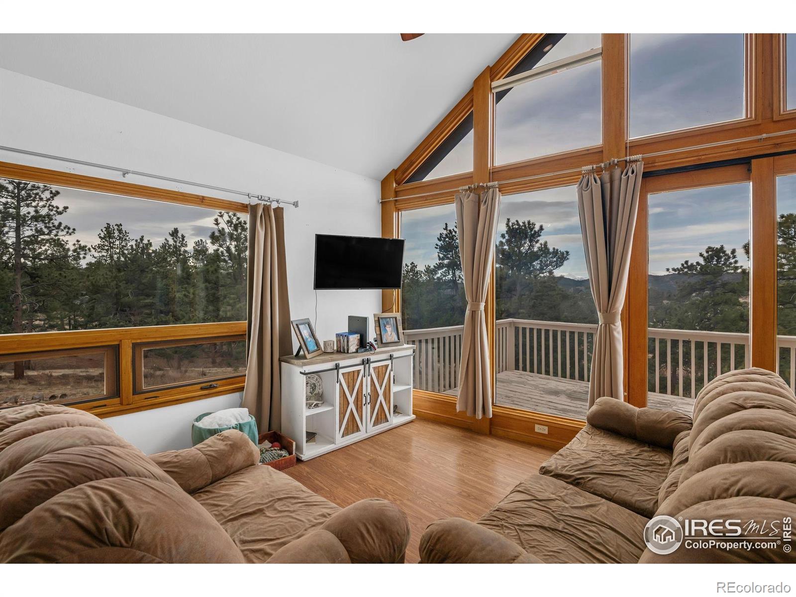 MLS Image #19 for 119  turtle rock court,livermore, Colorado