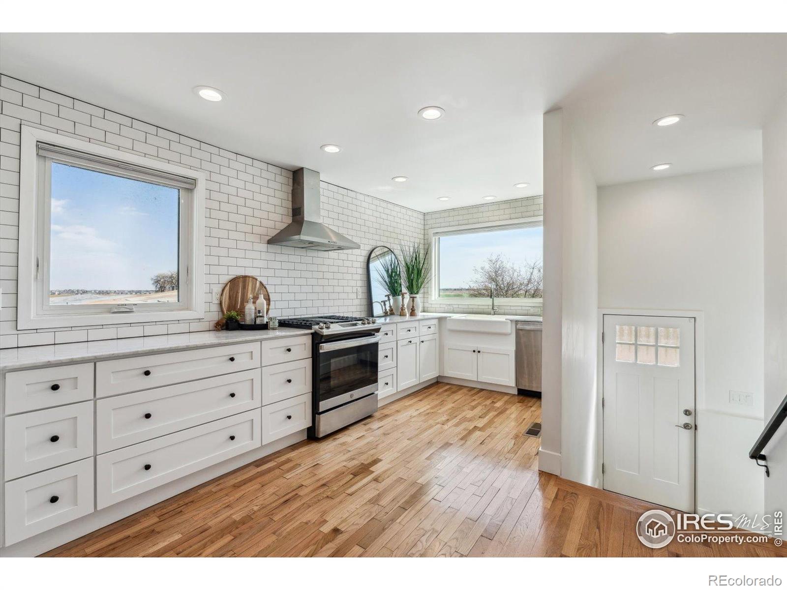 MLS Image #5 for 22478  county road 15 ,johnstown, Colorado