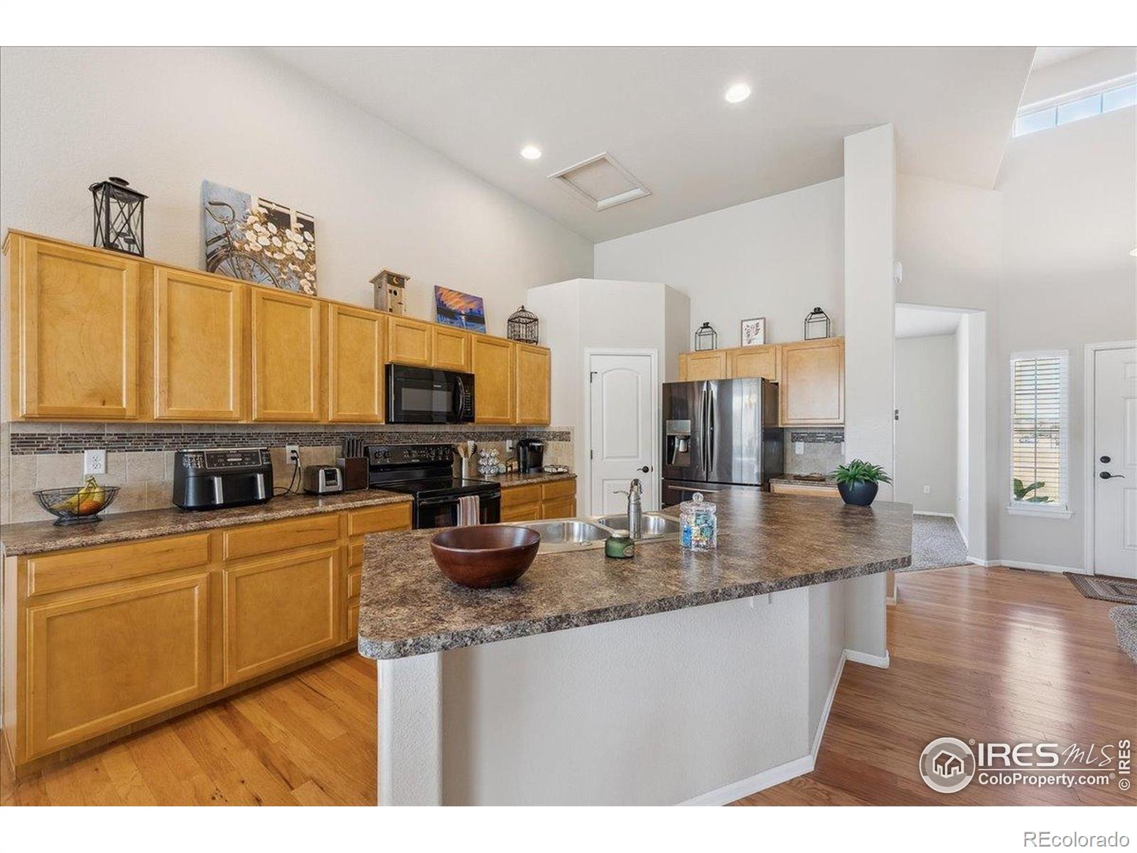 MLS Image #6 for 623  gore range drive,severance, Colorado