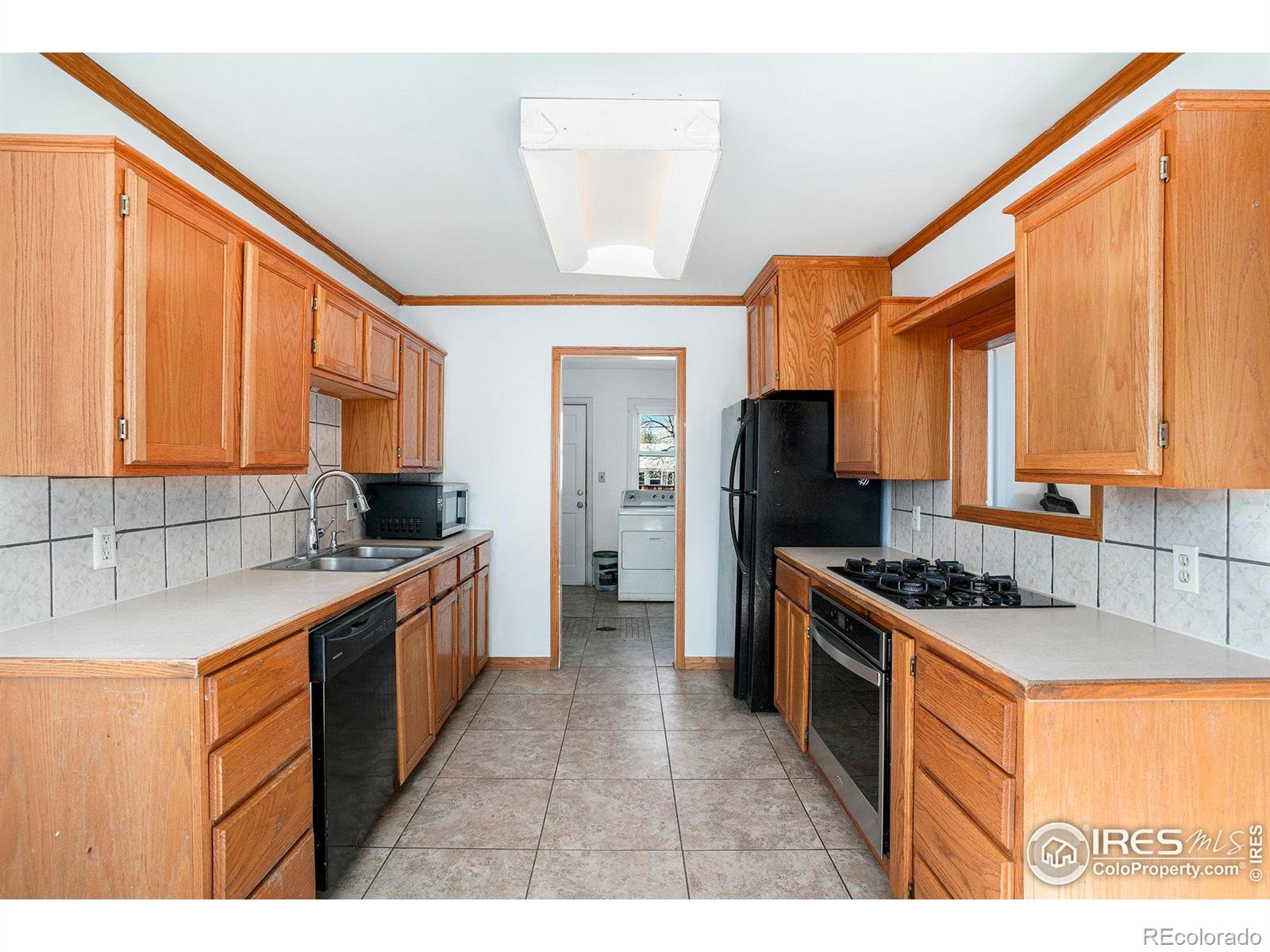 MLS Image #4 for 2311  mountain view drive,loveland, Colorado
