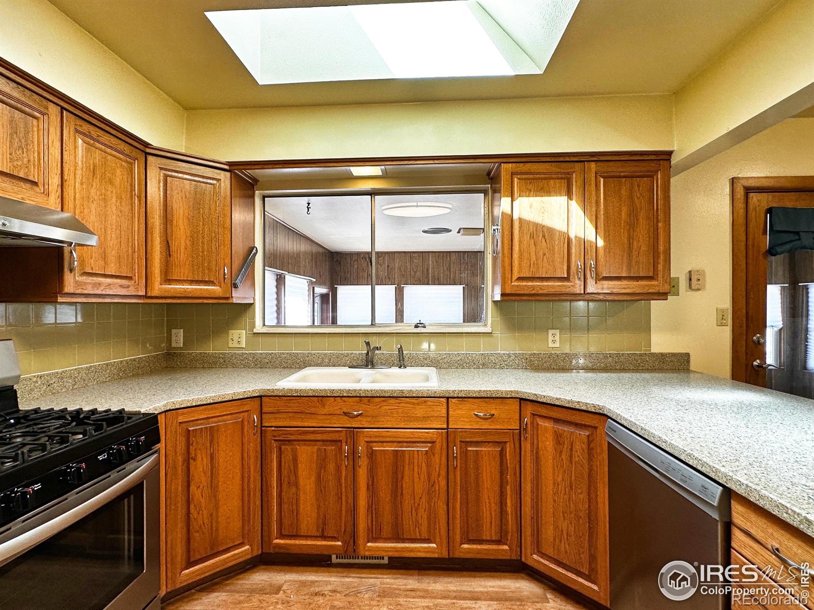 MLS Image #10 for 1401  constitution avenue,fort collins, Colorado