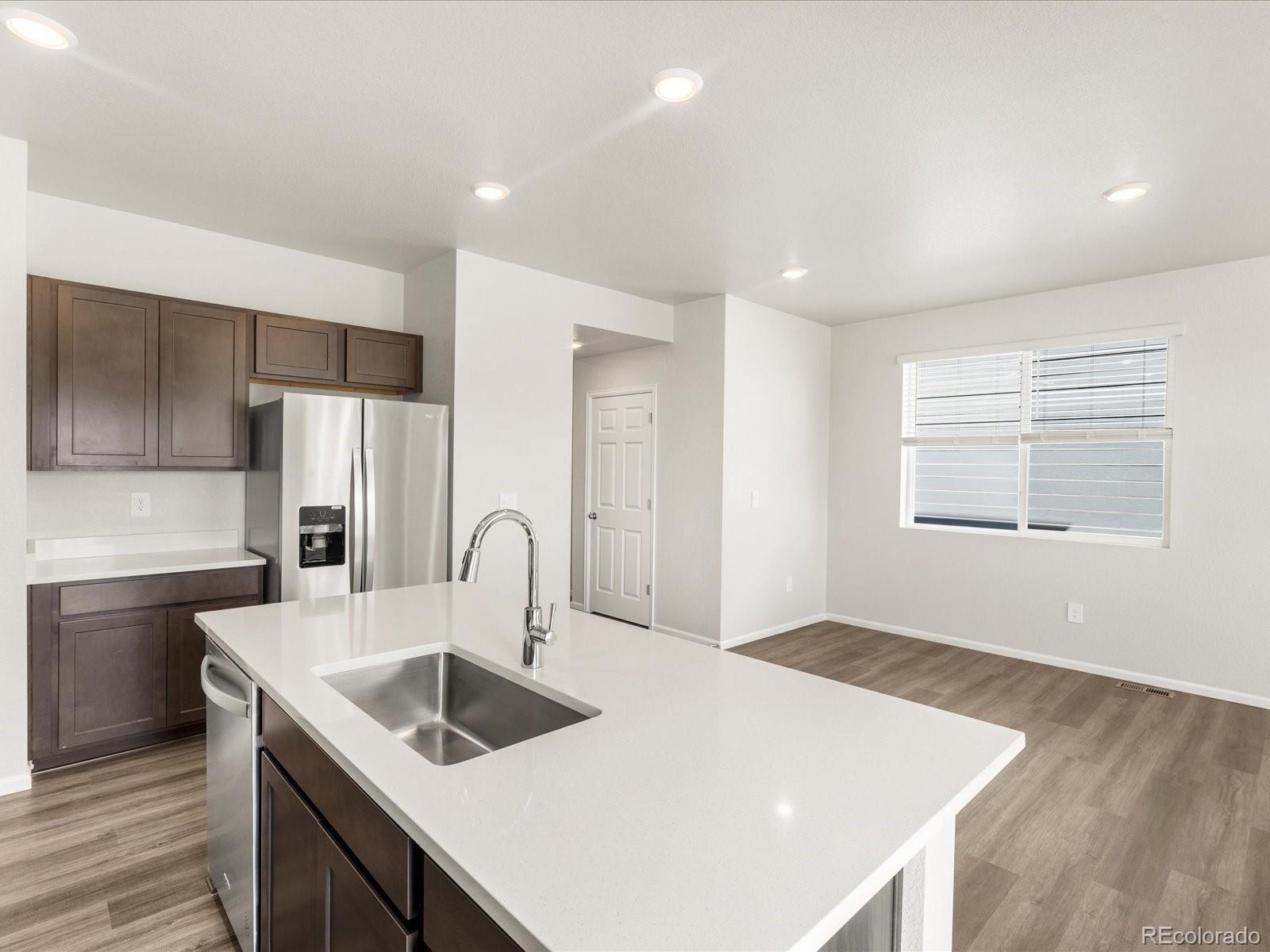 MLS Image #10 for 636  98th avenue,greeley, Colorado