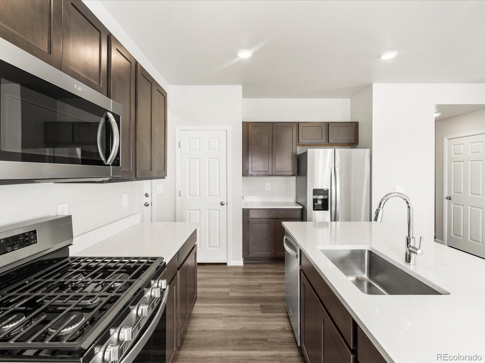 MLS Image #11 for 636  98th avenue,greeley, Colorado