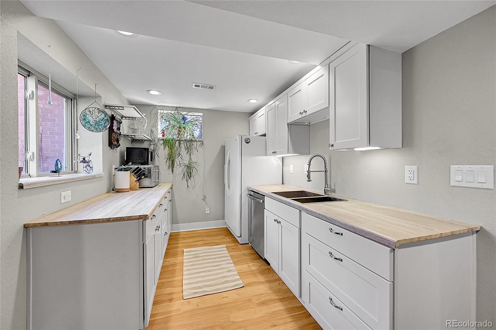 MLS Image #24 for 2005  tabor drive,lakewood, Colorado
