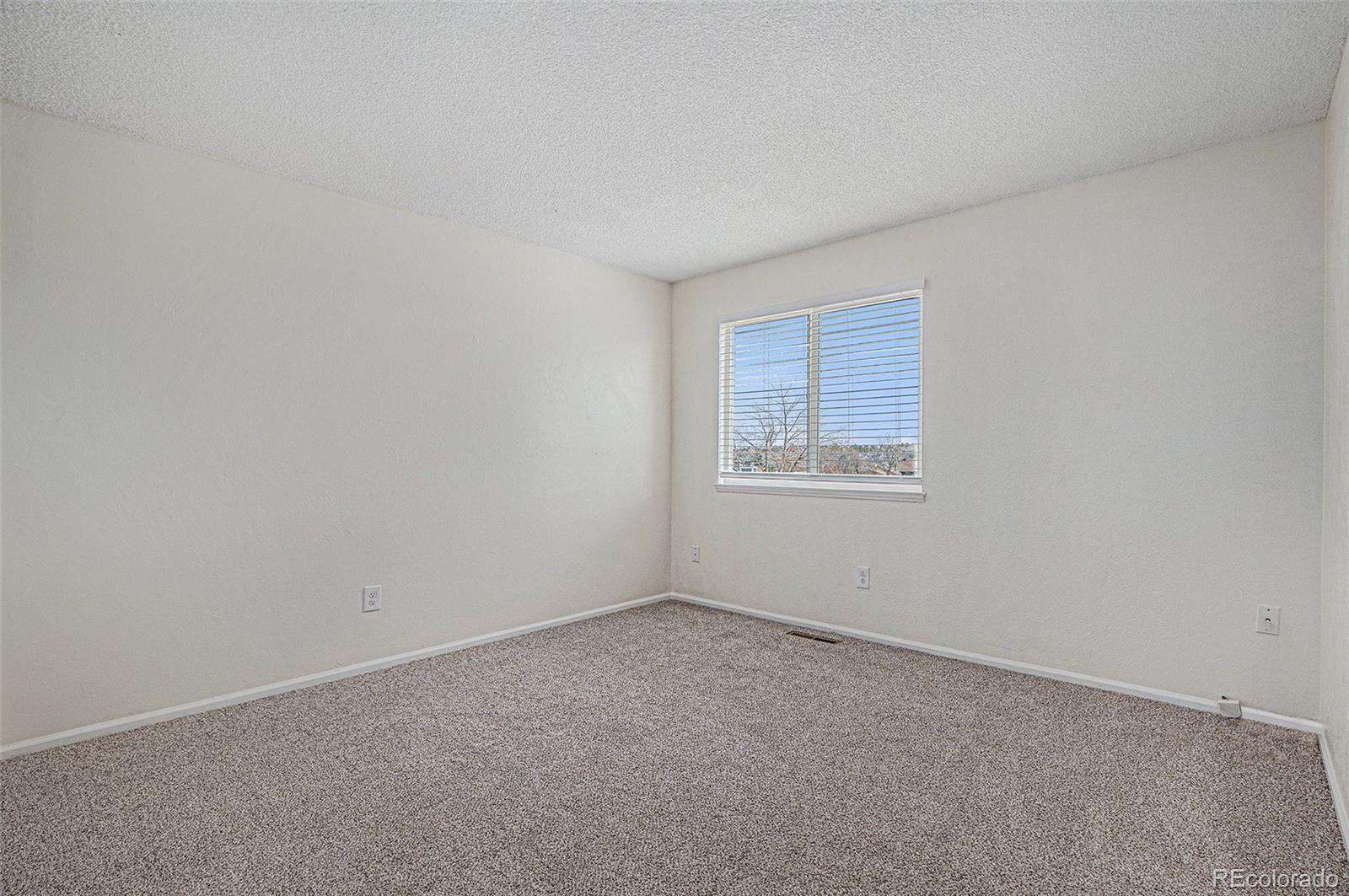 MLS Image #11 for 3090 s telluride street,aurora, Colorado